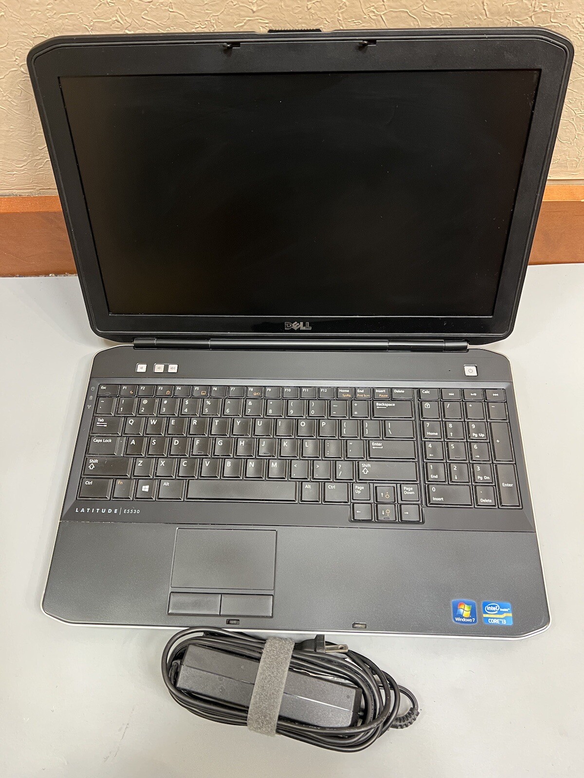 Dell Latitude E5530 15.6″ Intel Core i3-2328M 4GB RAM 120GB SSD WI-FI WIN 10