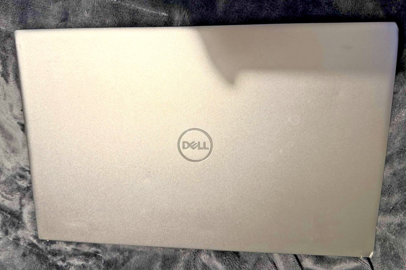 DELL VOSTRO 15 5510 INTEL CORE i5 8GB RAM – Used – STILL WORKING