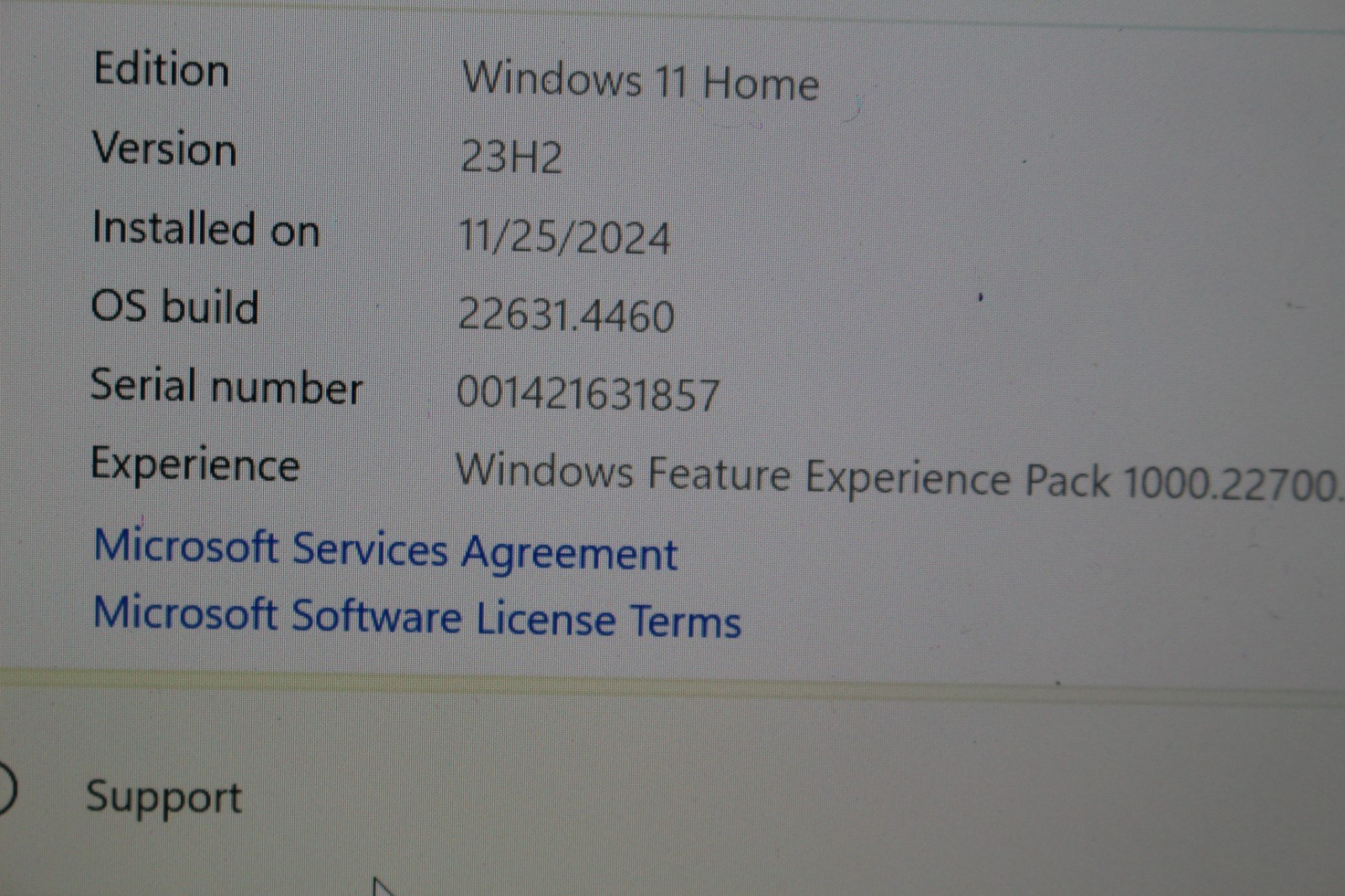 Microsoft Surface Laptop 4 13.5″ 2021 (256GB SSD,AMD Ryzen 5,8GB RAM)