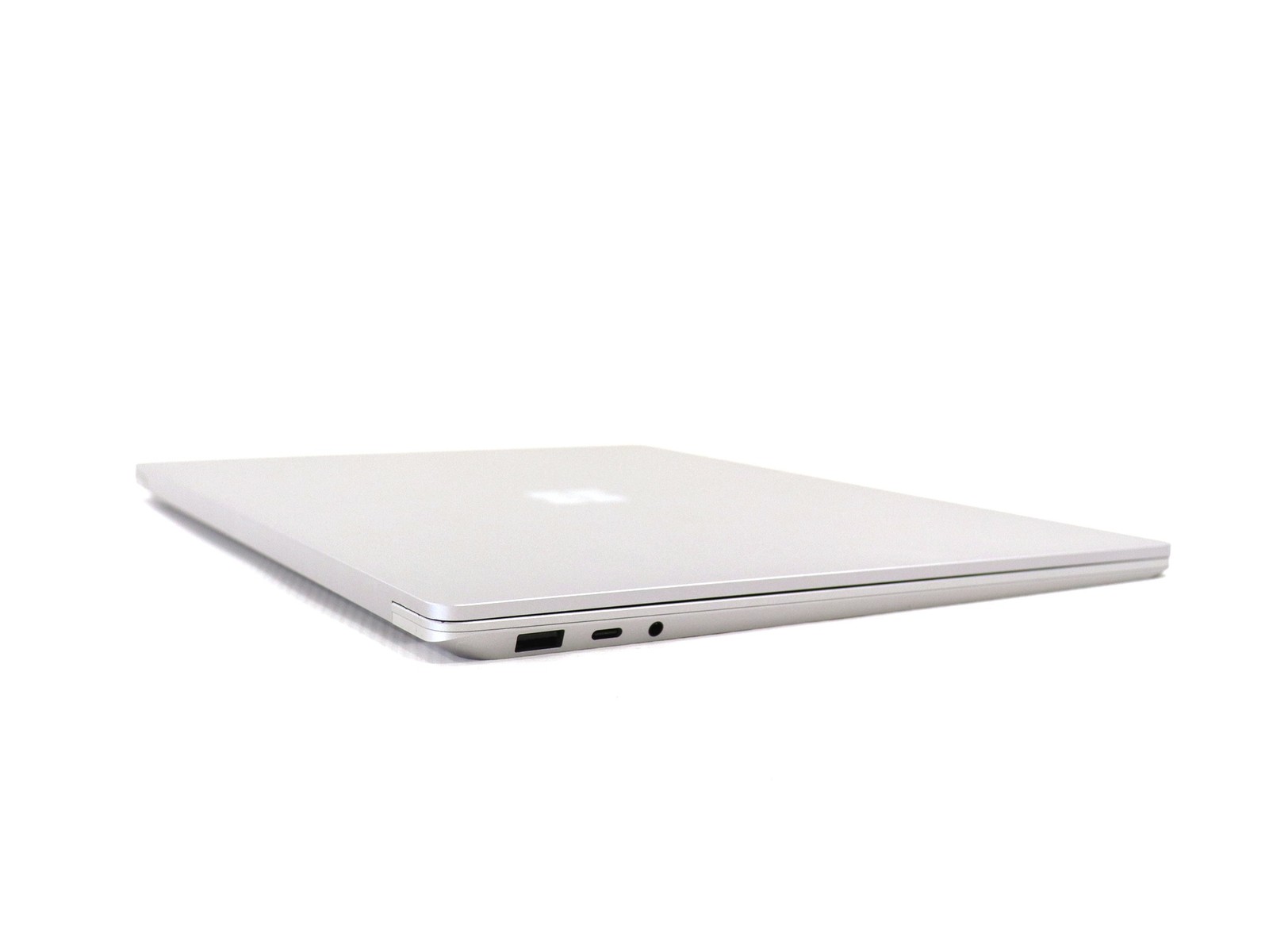 Microsoft Surface Laptop 5 1979 Core i7 12th Gen 8GB RAM No NVMe/OS – Boot Loop
