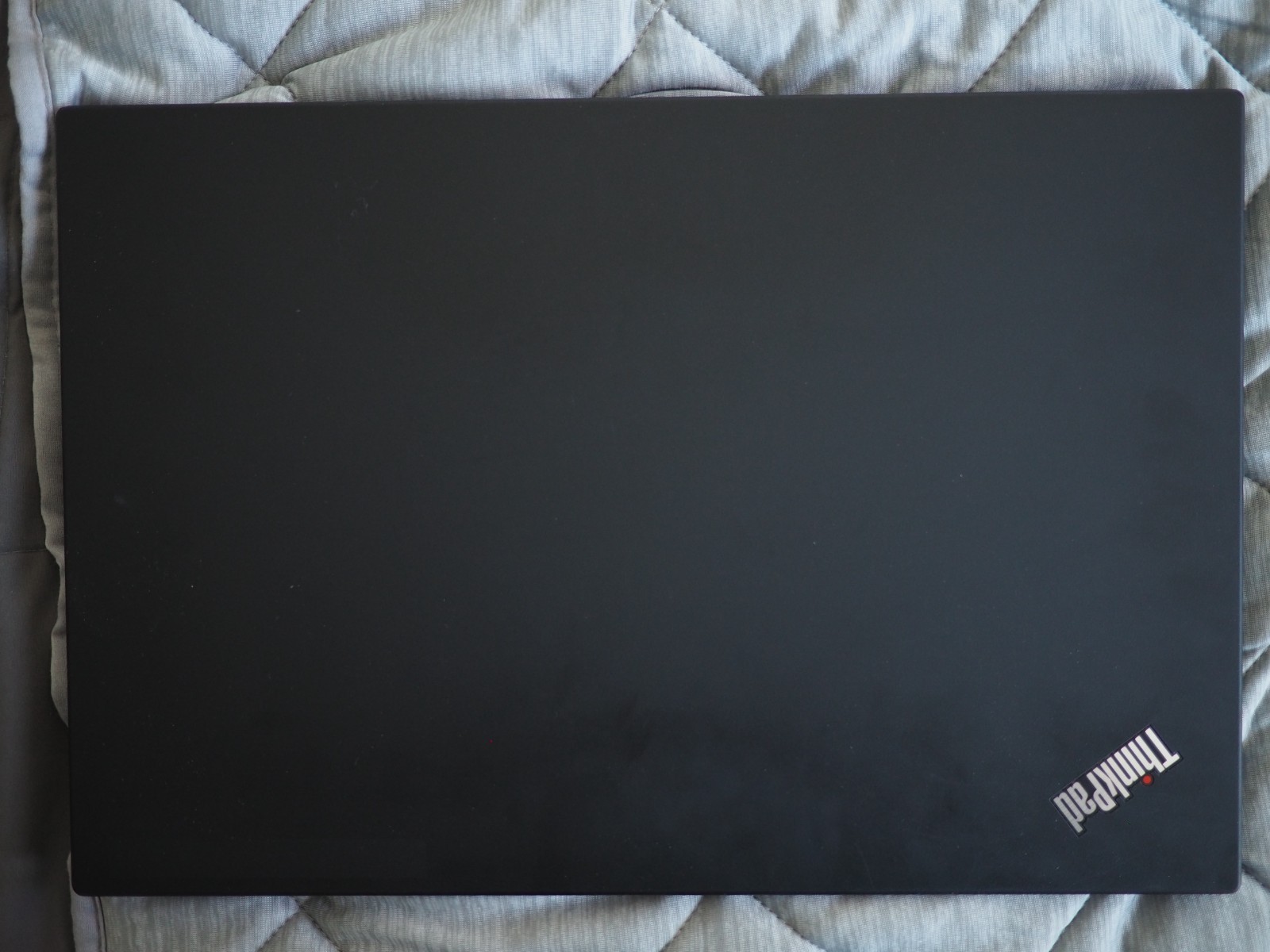 Lenovo Thinkpad P15s 15.6″ (512GB SSD, Intel Core i7 10th Gen., 4.90 GHz, 16GB)