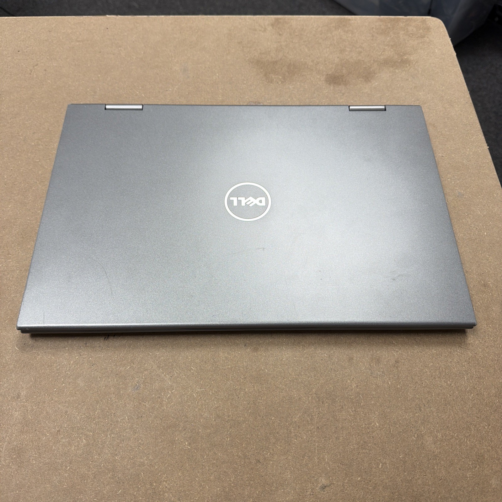 *SCREEN BUBBLES Dell Inspiron 5579 2-1 Intel Core i5-8250U 1.6GHz 8GB RAM NO HD