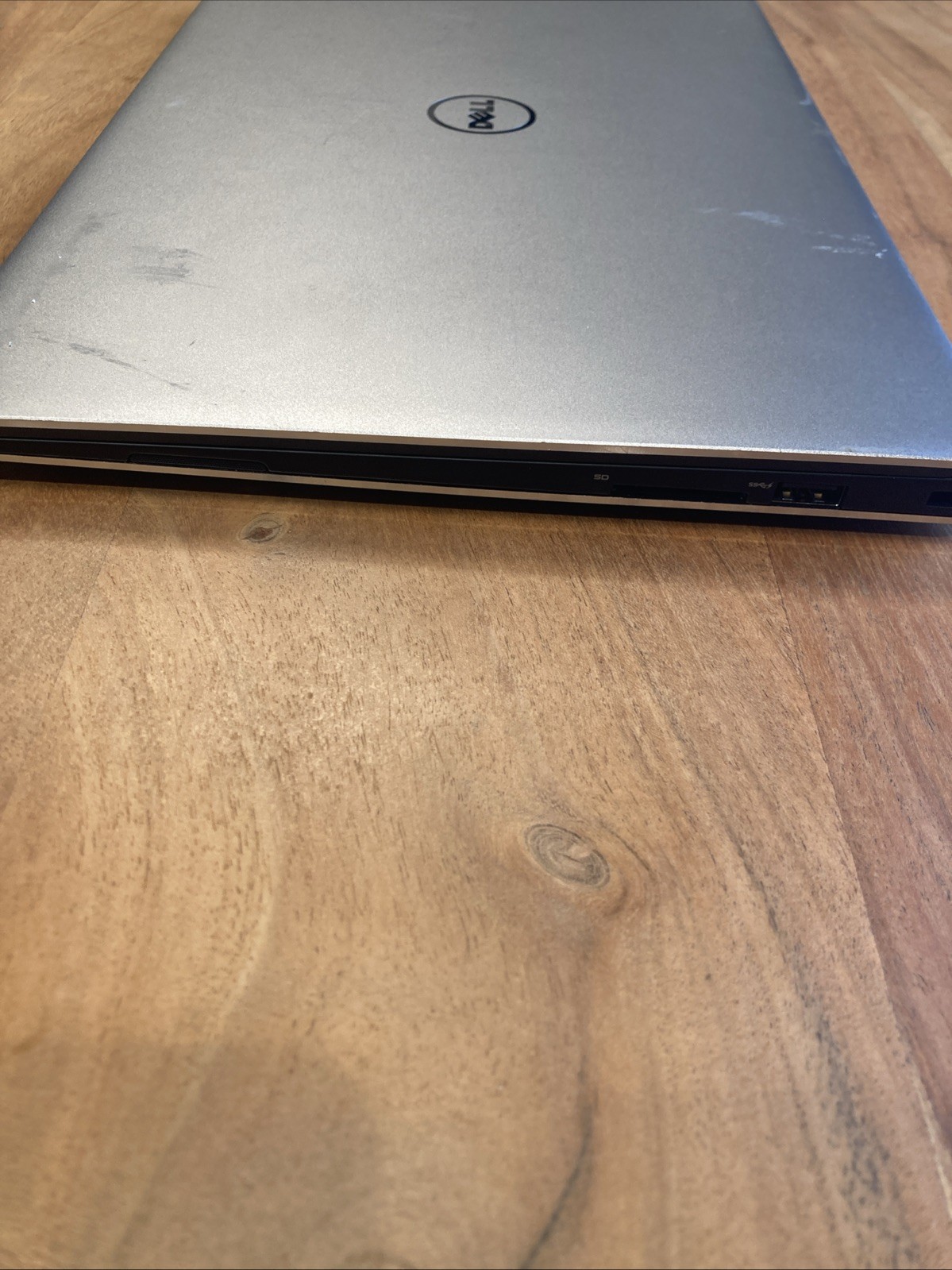 Dell XPS 13 9350 13″ Laptop Intel i7-6600U 8GB RAM No SSD Touchscreen