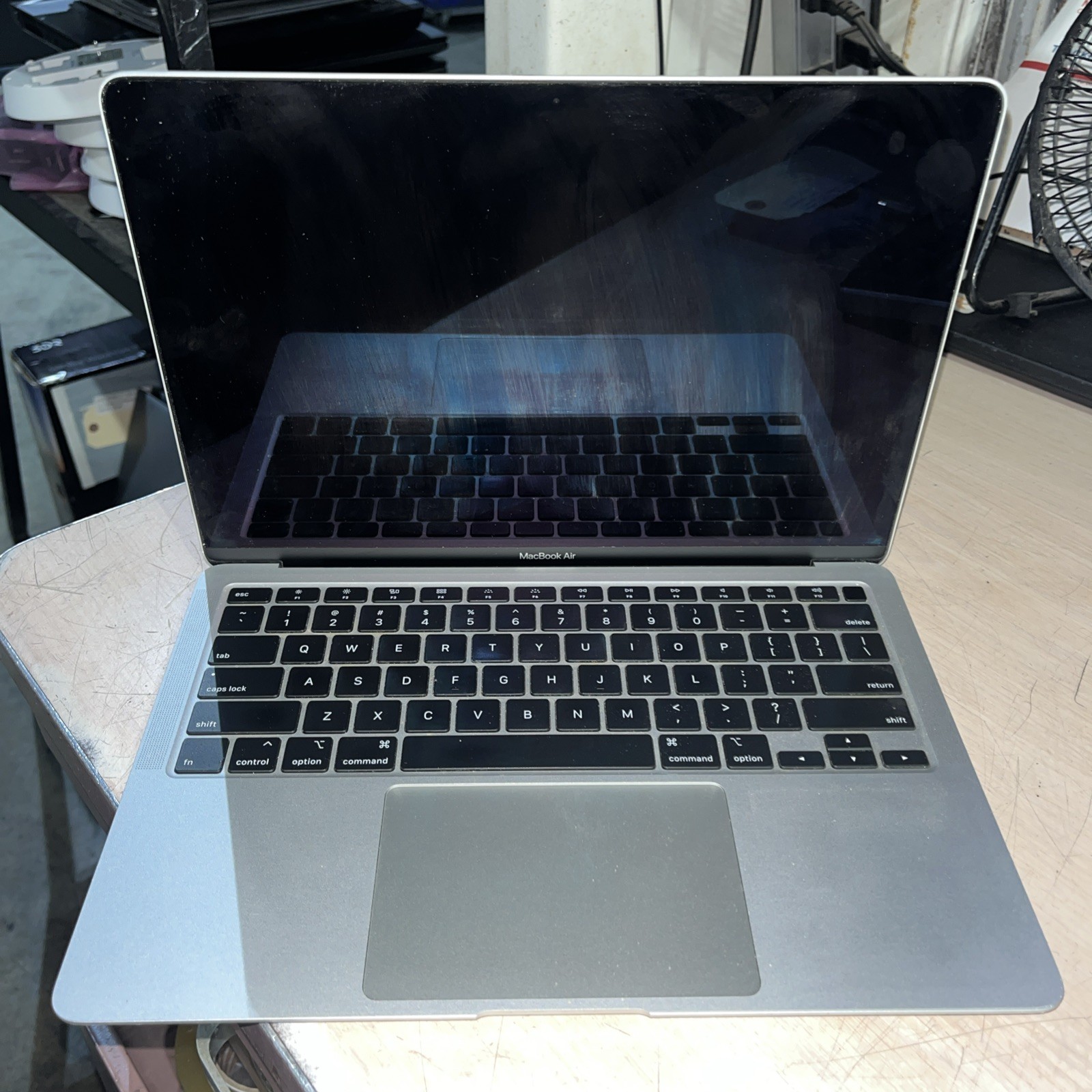 APPLE MACBOOK AIR 13″ SCISSOR, 2020 CORE I3-1000NG4 1.1GHZ 8GB RAM 256SSD