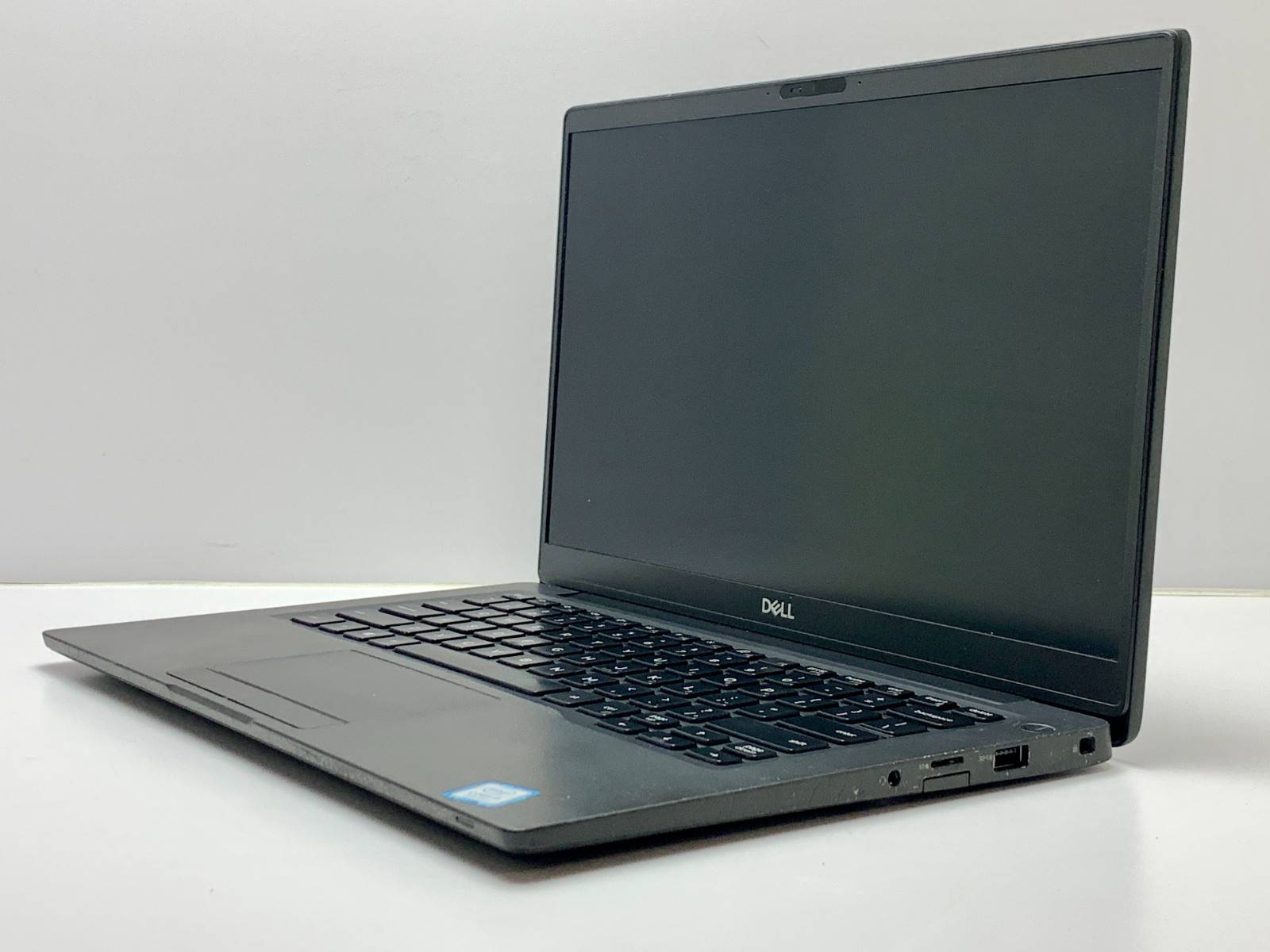 Dell Latitude 7400 | i5-8365U | 8GB RAM | 256GB NVMe | LINUX