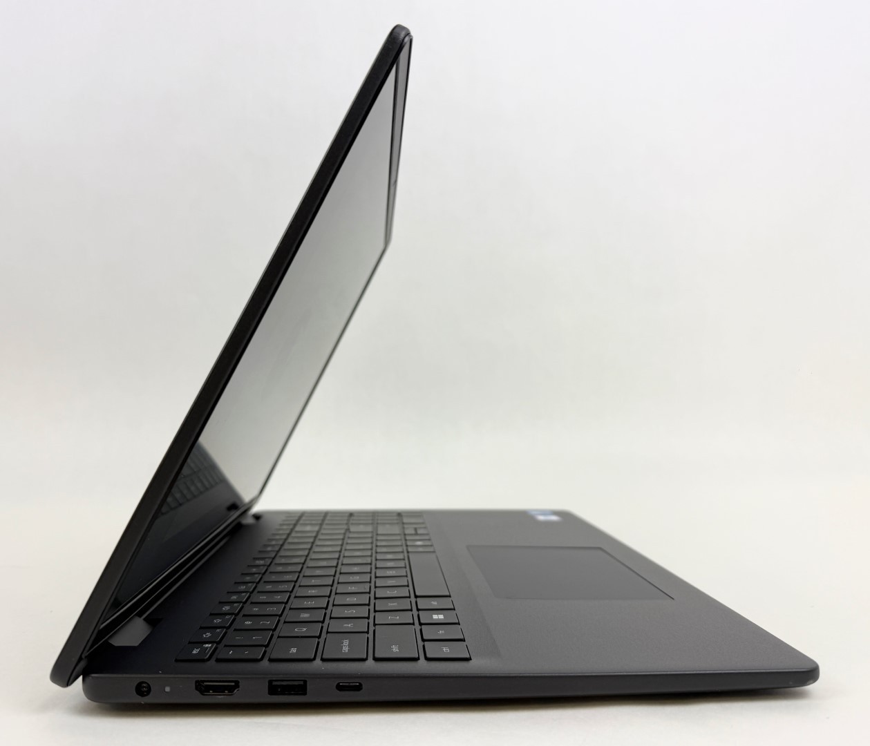 Dell 16 DC16250 16″ FHD Touch Core 7 150U 16GB 1TB SSD W11H