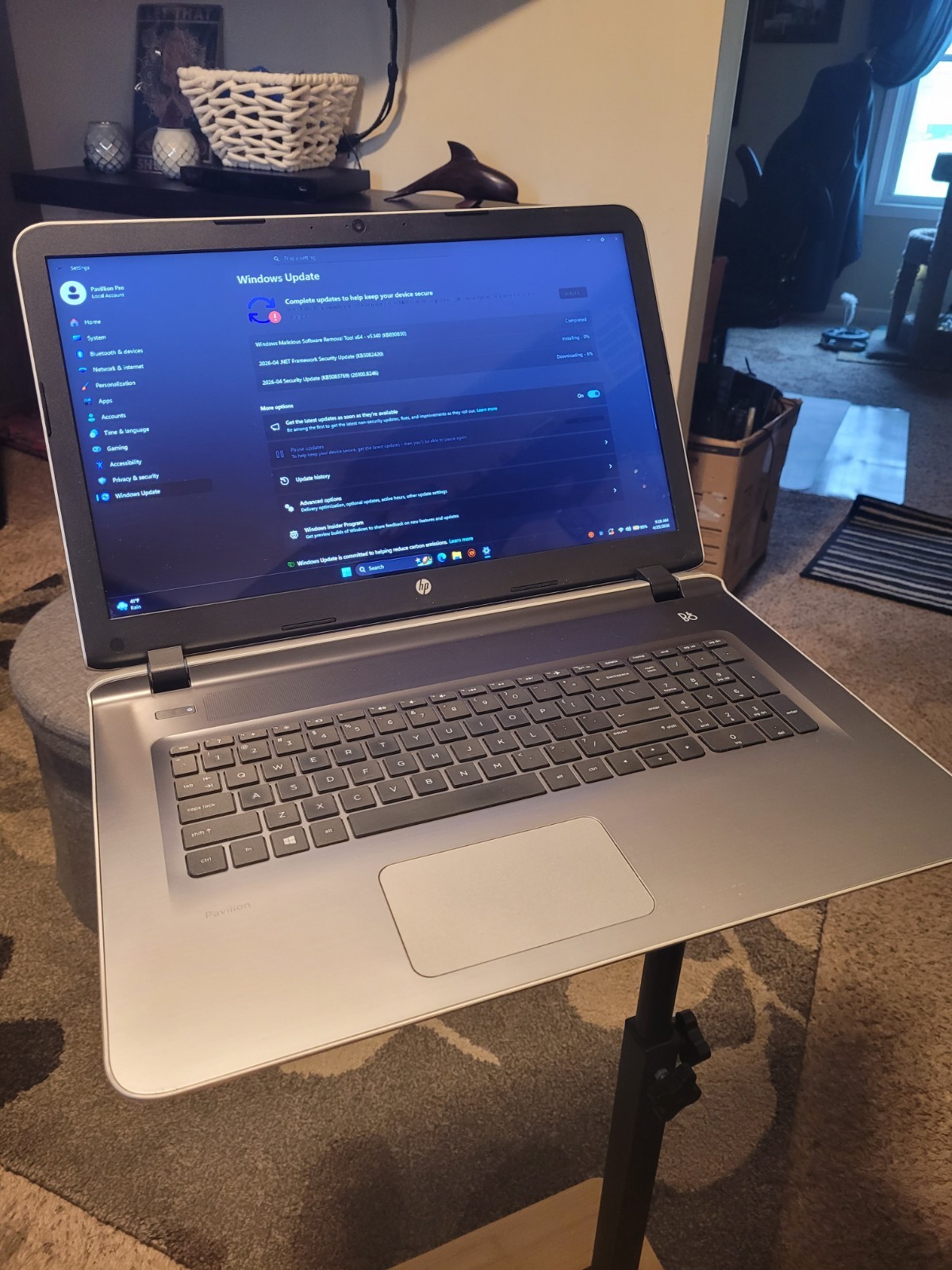 HP Laptop: MASSIVE 17.3″, AMD 1.8GHz, 8GB, 1TB, Webcam, Good Battery