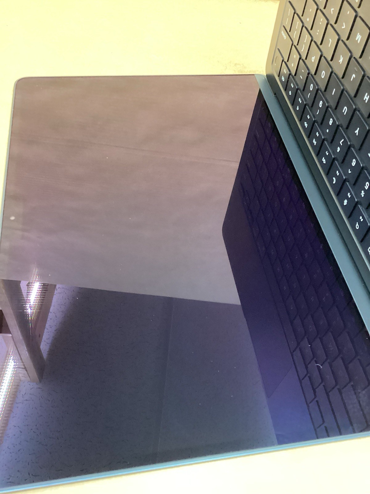 Apple Macbook Air 13.6″M2 Midnight 256GB SSD 16GB,100% battery, MC7X4LL/A, A2681