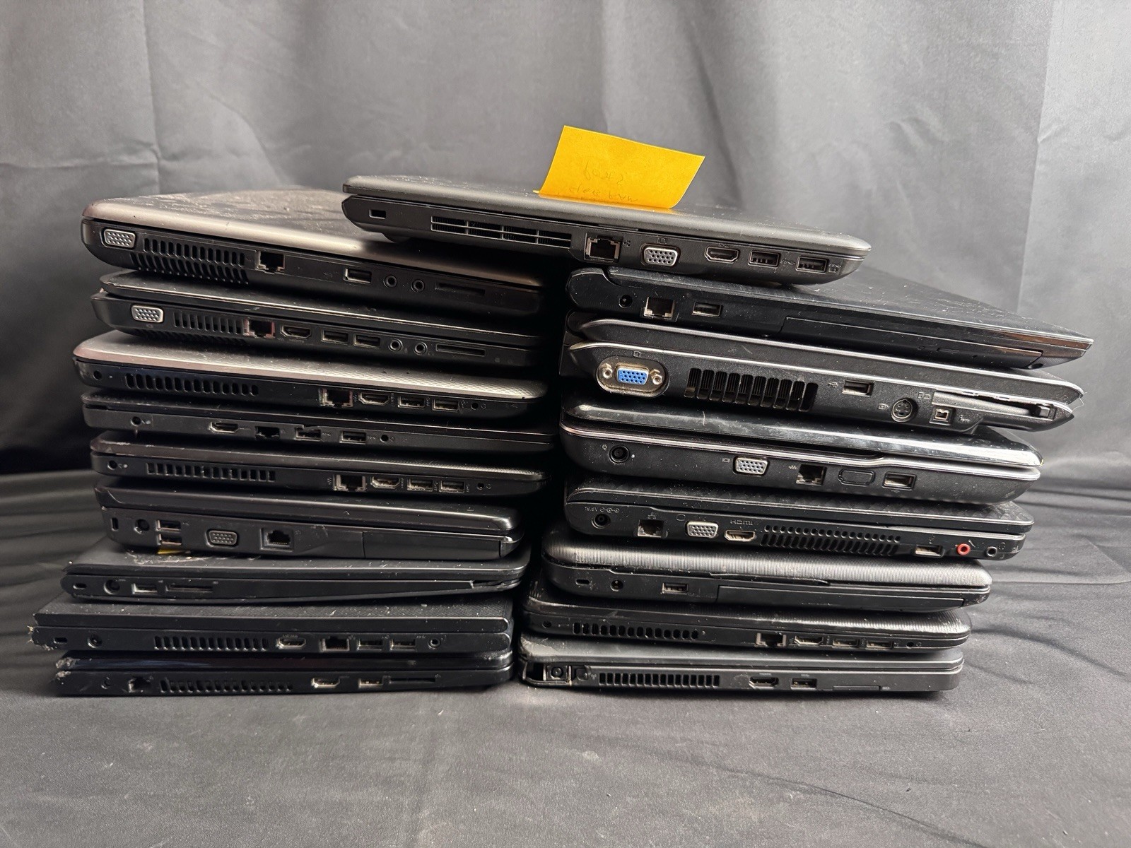 Lot Of 17 Mixed Laptops Dell Hp Lenovo Sony Toshiba As Is