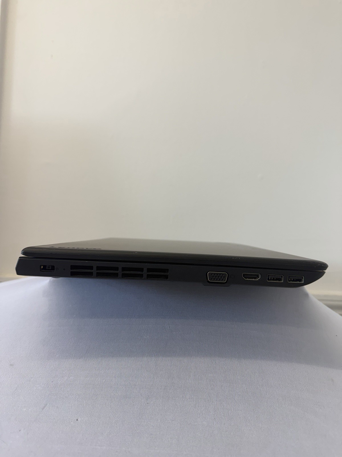 Lenovo Thinkpad E570 Laptop – Good Screen – Intel i5-6200U – RAM 8 GB – Read Des
