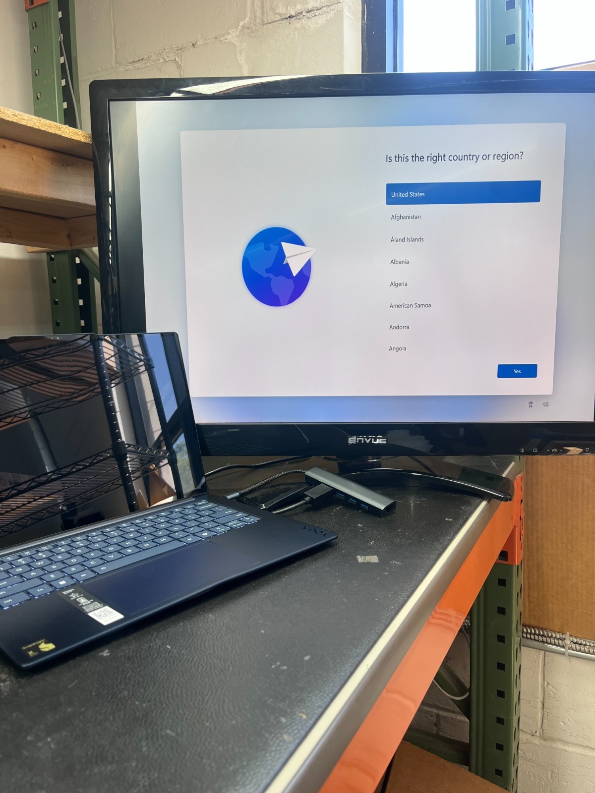 Lenovo Yoga Slim 7x Copilot+ PC 14.5″ OLED Snapdragon X Elite 16GB 512GB