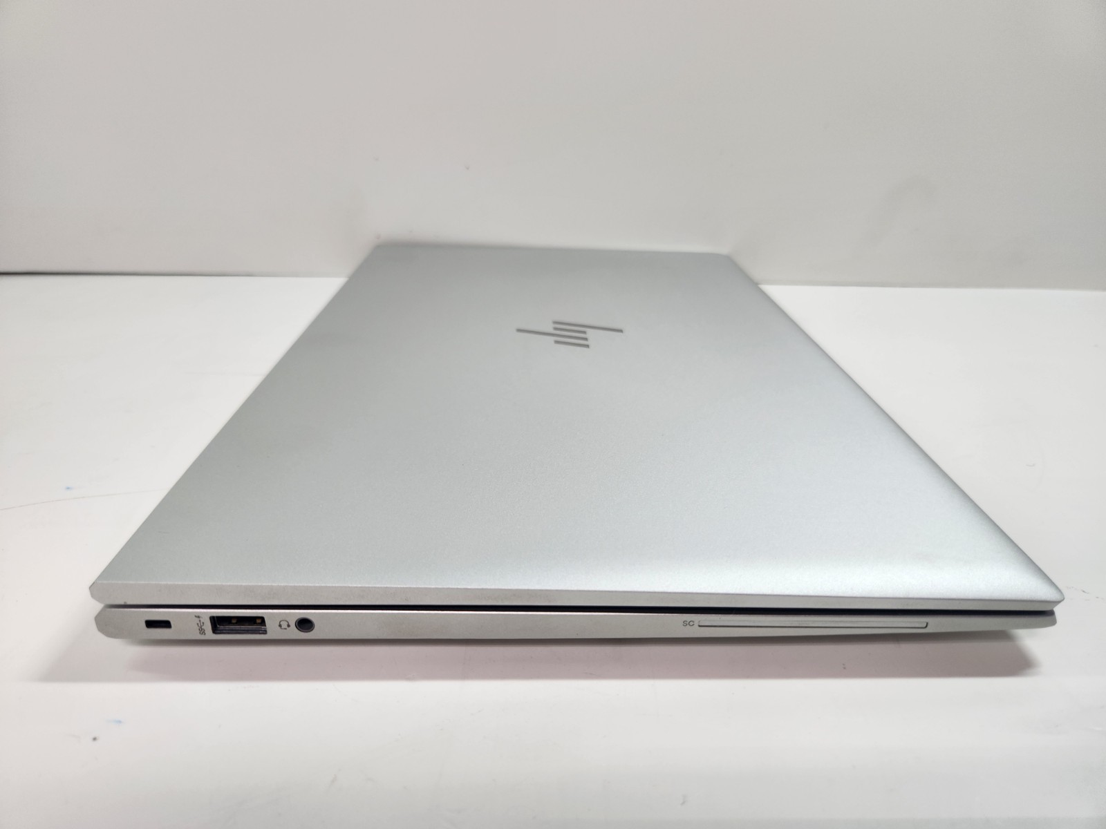HP EliteBook 840 G8 i7-1185G7 16GB RAM 256GB SSD 17”