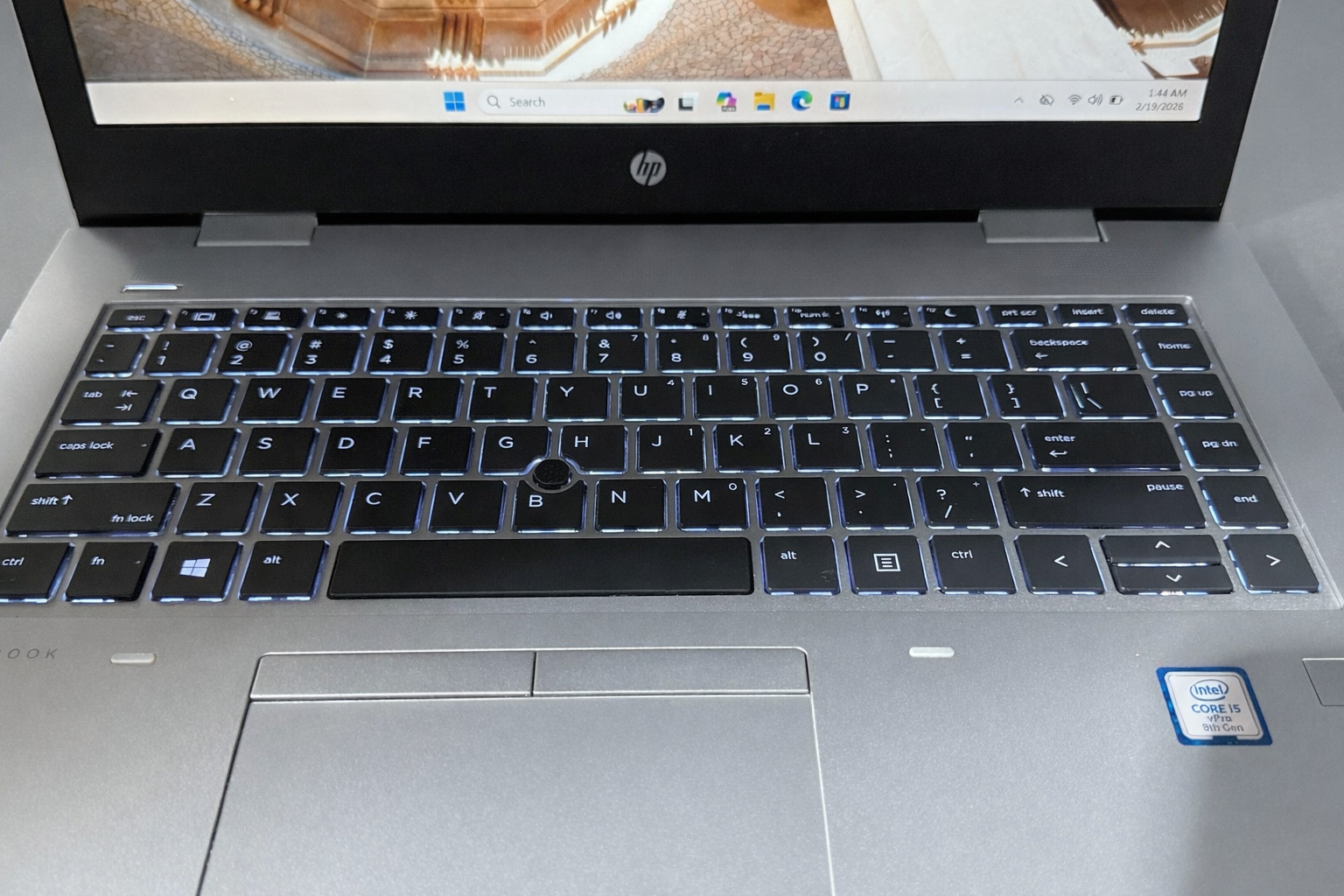 HP ProBook 640 G5 14″ Business Laptop i5-8365U 8GB 256GB SSD FHD Backlit Win11