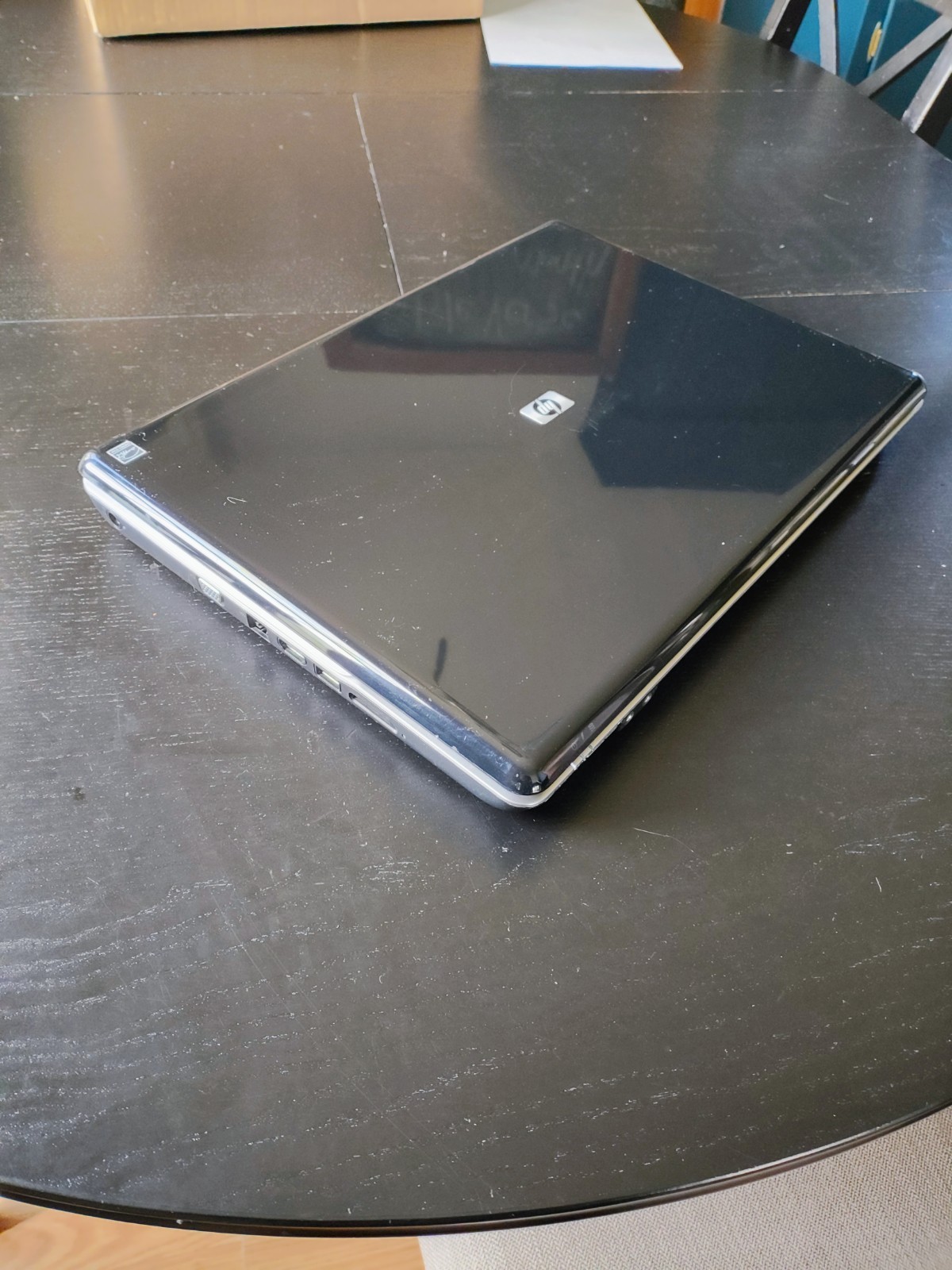 HP G70-460US; 4gb Ram, 320 Gb Hdd, Battery, And Charger + Windows 10