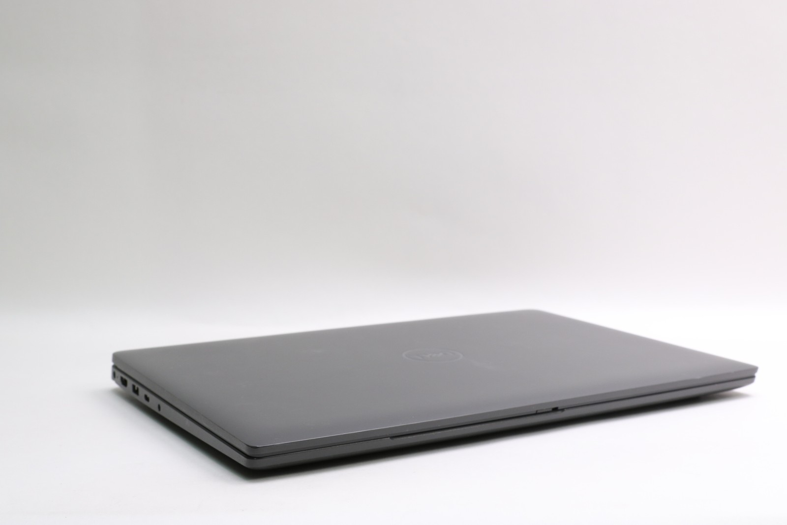 15″ Dell Latitude 3540, i5-1345U, 16GB, 512GB SSD