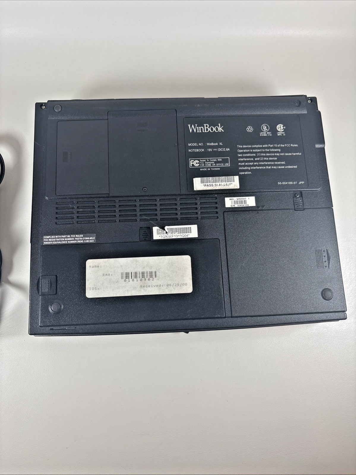Vintage WinBook XL Laptop Pentium Windows XP Tested 18gb w/ AC Adapter & Manual