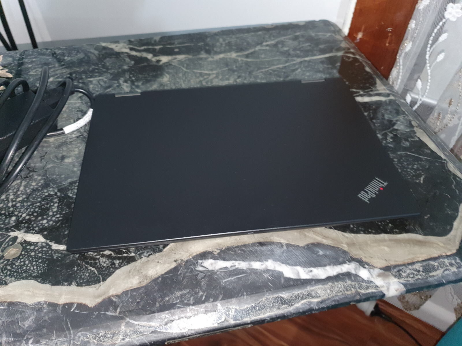 ThinkPad X13 Yoga Gen1 13.3” Laptop vPRO i7-10610U 16GB 512GB W11PRO