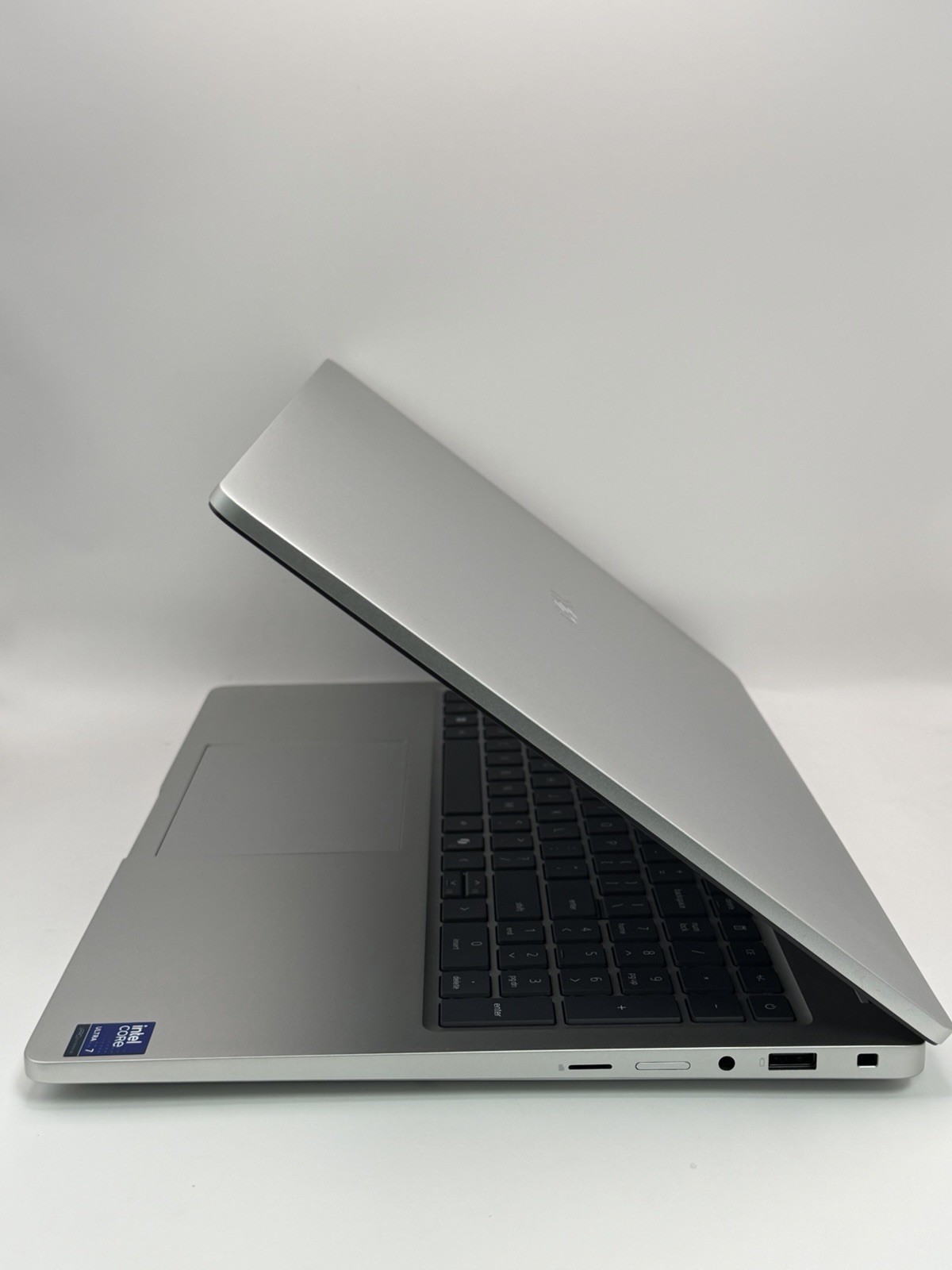 Dell 16″ Pro 16 Plus Intel Ultra 7 268V 32GB 1TB SSD win11Pro 8V43M-NEW OPEN BOX