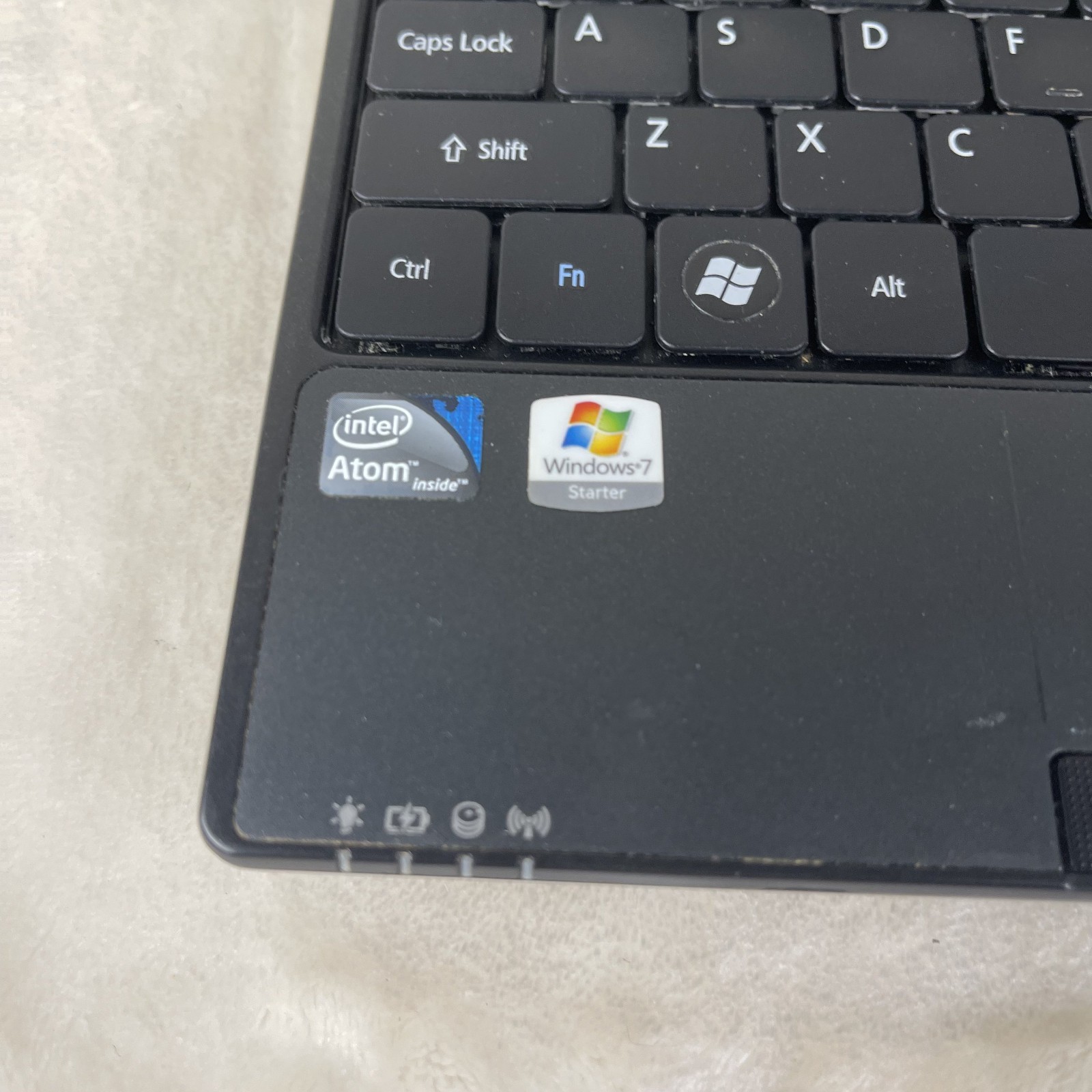 Acer Aspire One D255E Intel Atom N455 1.66GHz 1 GB (UNTESTED)