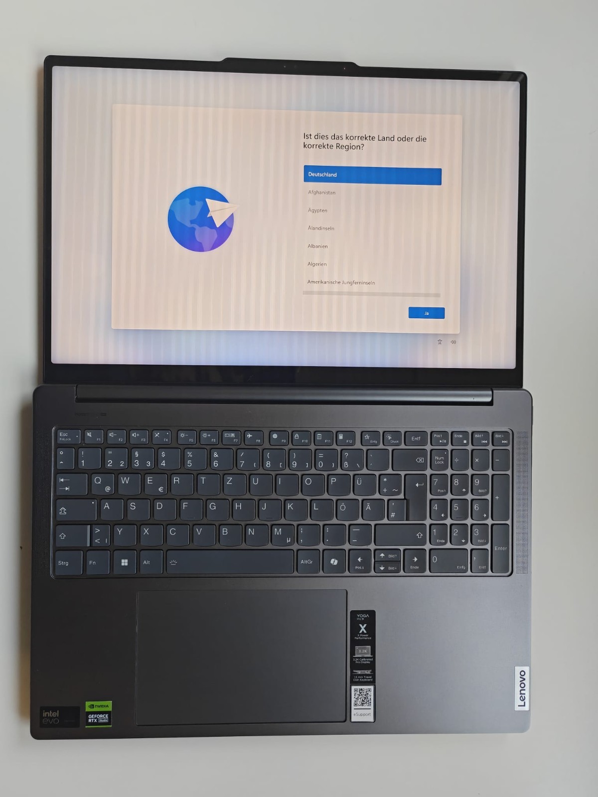 Lenovo Yoga Pro 9i 16″ | Ultra 9 185H | RTX 4070 8GB | 64GB RAM | 5TB SSD