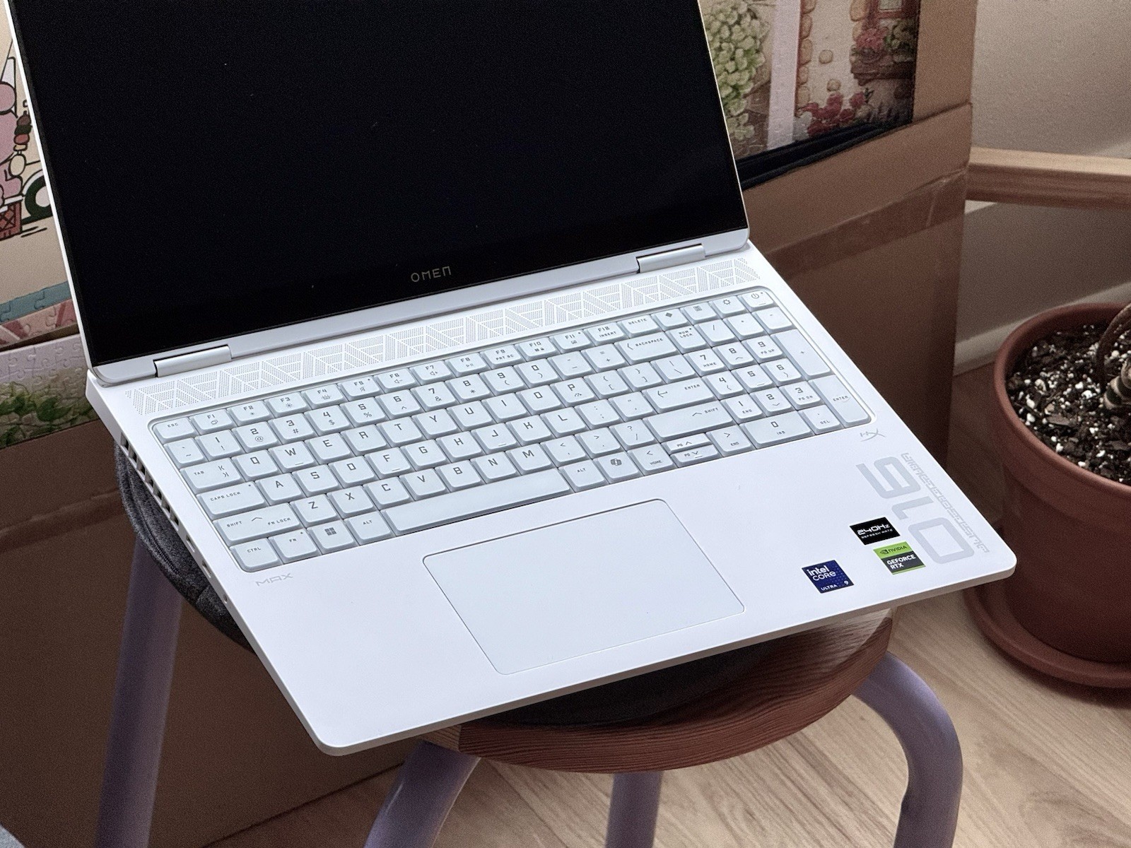 HP Omen Max 16 | Ceramic White | RTX 5090 (24GB) | Ultra 9 275HX | FREE SHIPPING