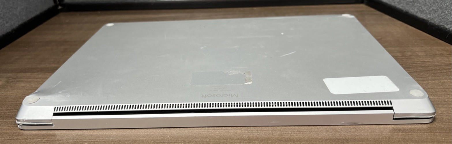 Microsoft Surface Laptop 3 i5-1035G7 8GB RAM 128GB SSD *See Description