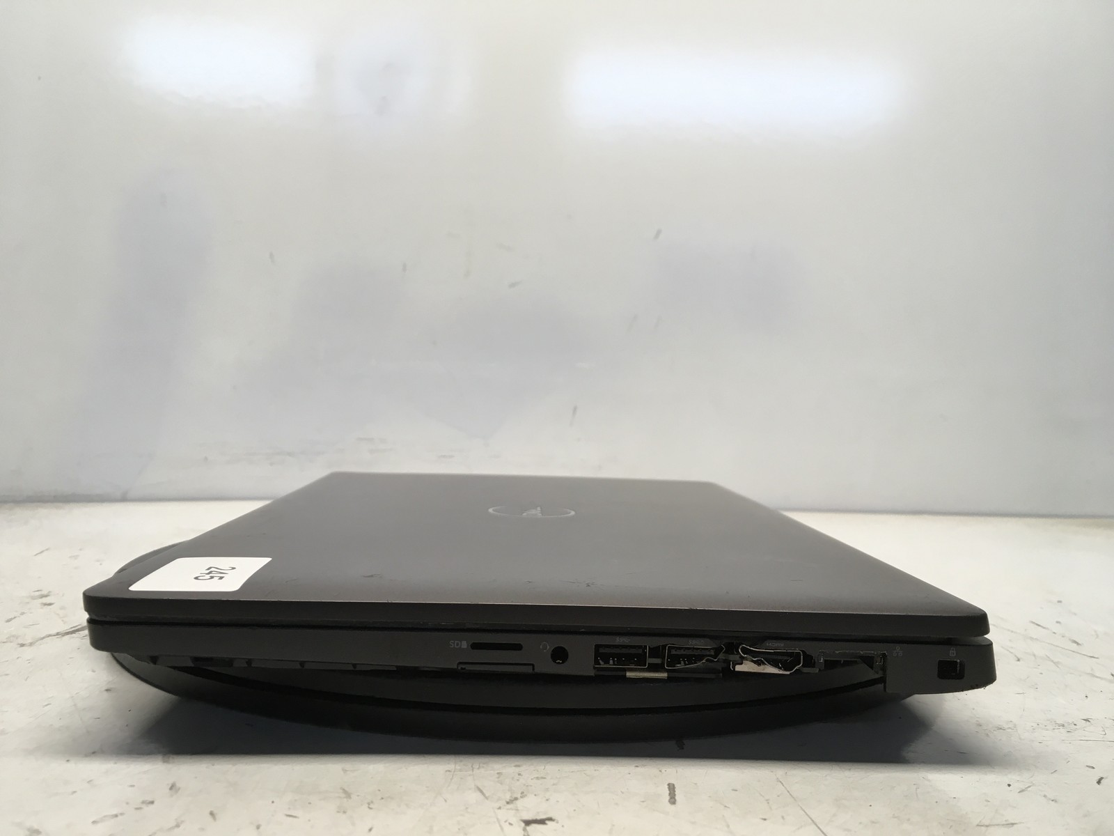 Dell Latitude 5400 Intel i5 8th gen No RAM NO HDD No Batt