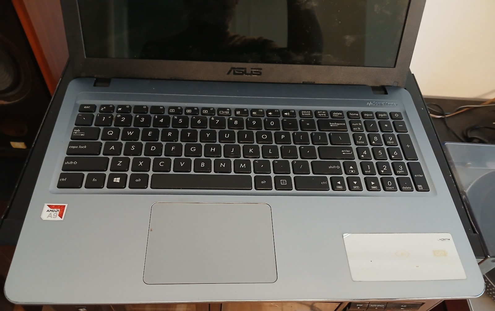 ASUS X540B – Please see picture for full details