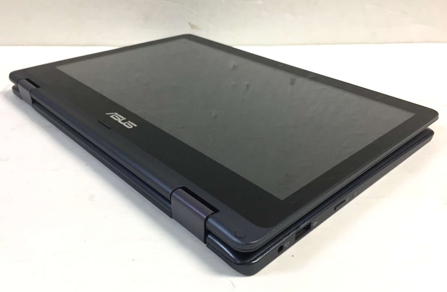 ASUS TP202N Laptop 11.6″/Intel N4200 1.10GHz/4GB RAM/128GB SSD/W10H