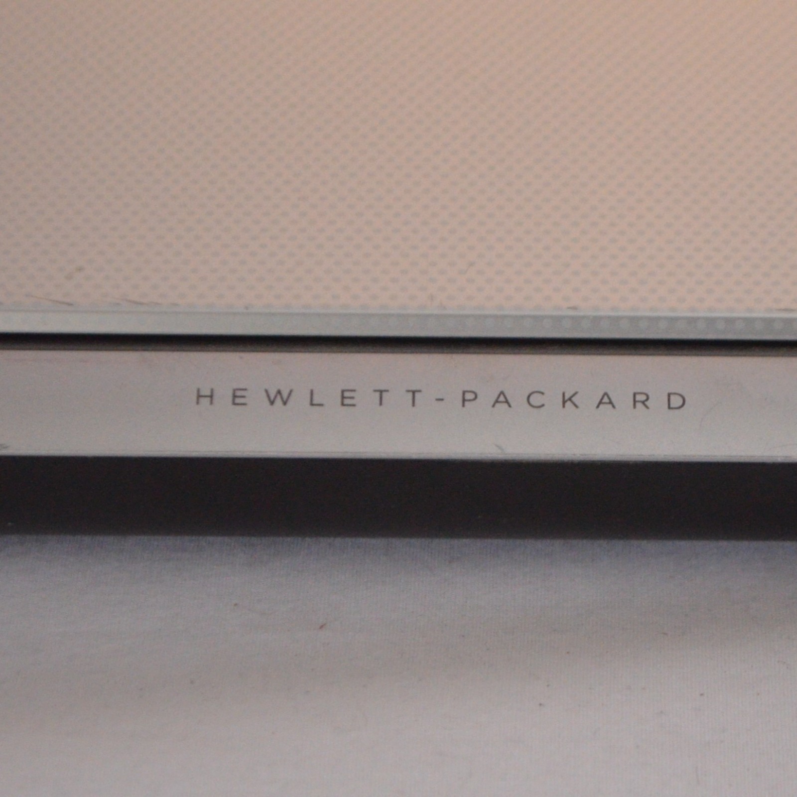 HP Pavilion 15-n013dx Laptop Windows 8 15″ DVD HDMI USB 2013