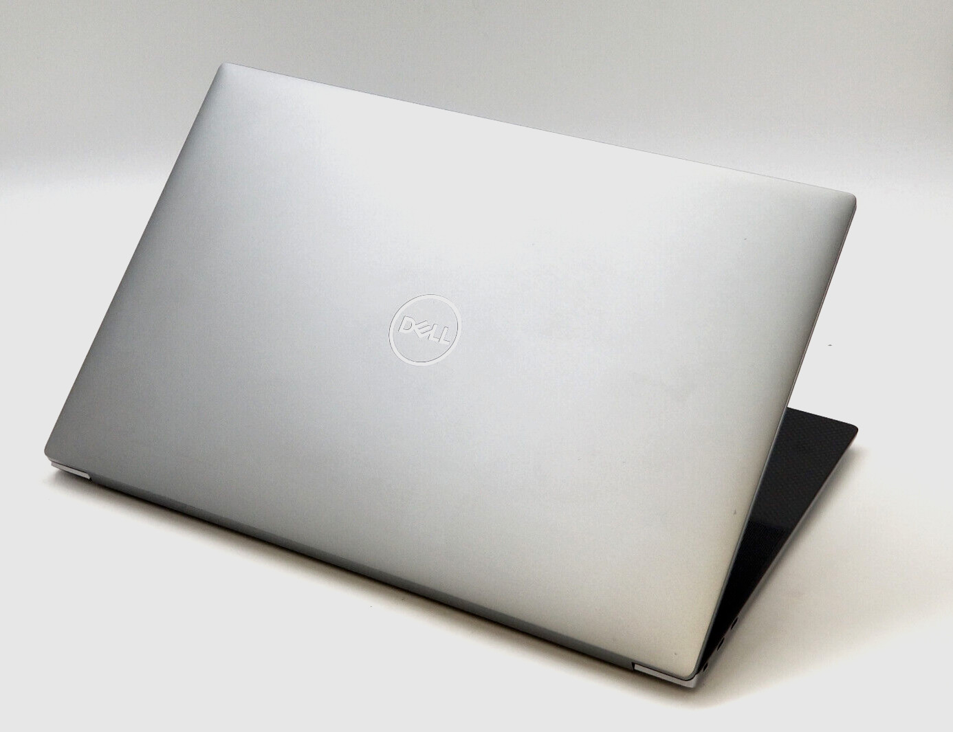 Dell Precision 5570 Laptop Touch, Intel i7-12th ( 32GB Ram+512 NVMe ) RTX A2000.
