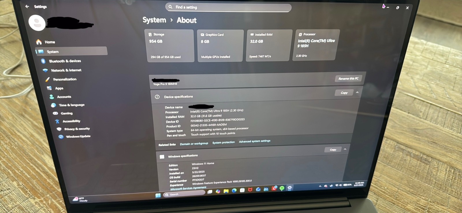 Lenovo Yoga Pro 9 16IMH9 16” 3.2k 32GB Ram