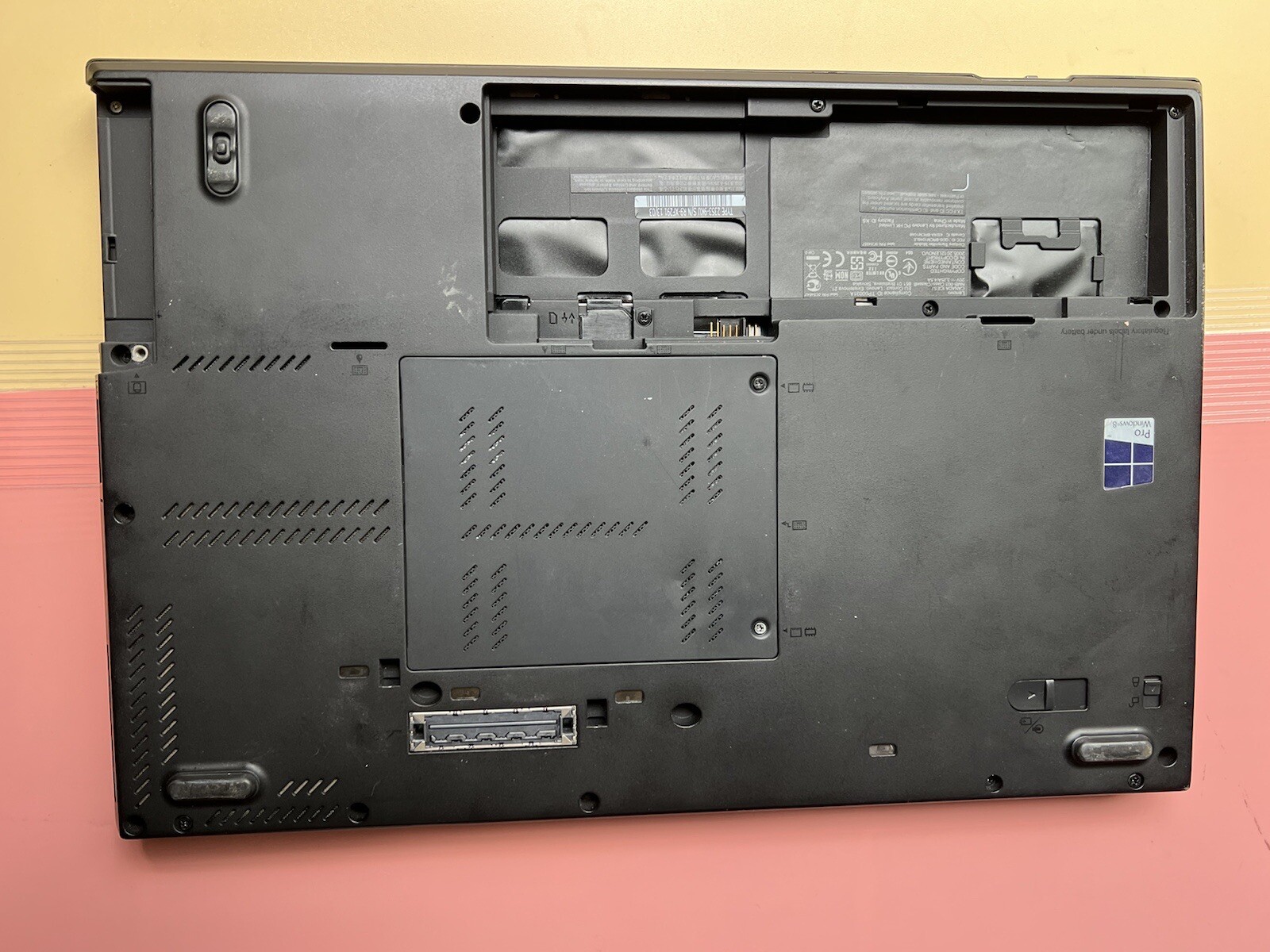 LENOVO THINKPAD T430s Core i5-3210M 2GB RAM 0GB HDD WEBCAM