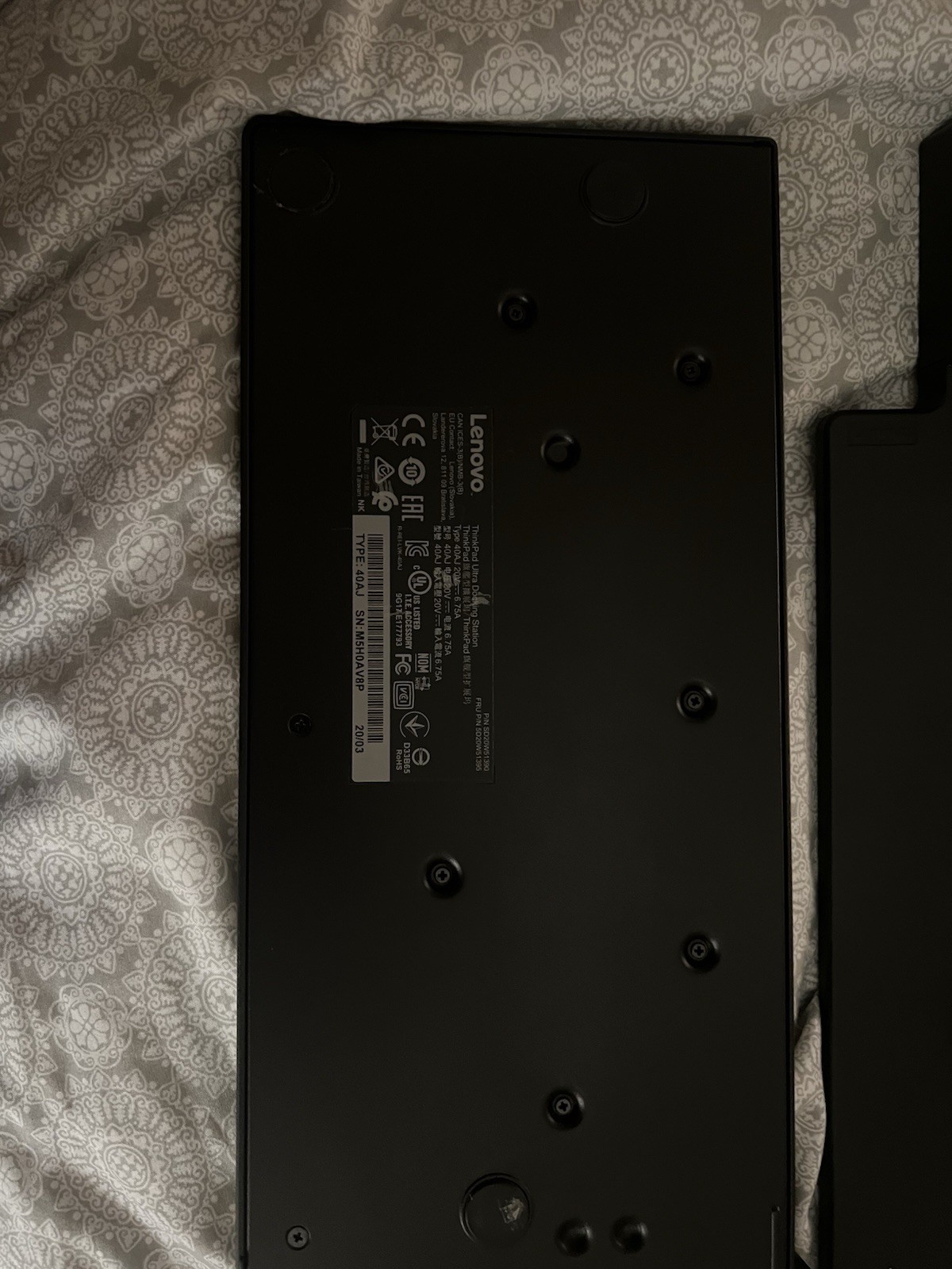 💻 Lenovo ThinkPad T14 Laptop + 2 Lenovo 40AJ Ultra Docking Stations