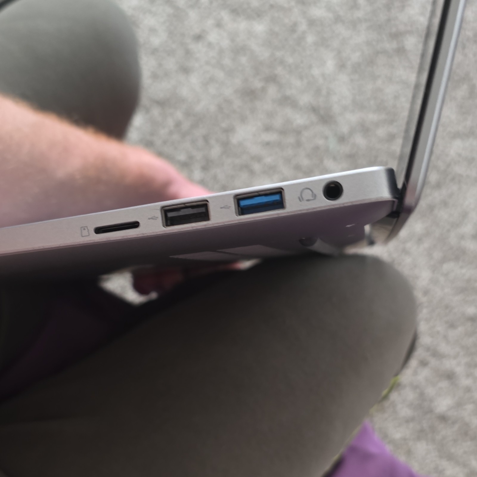 Low to mid gaming/performance laptop. AOC AX16 PRO Laptop