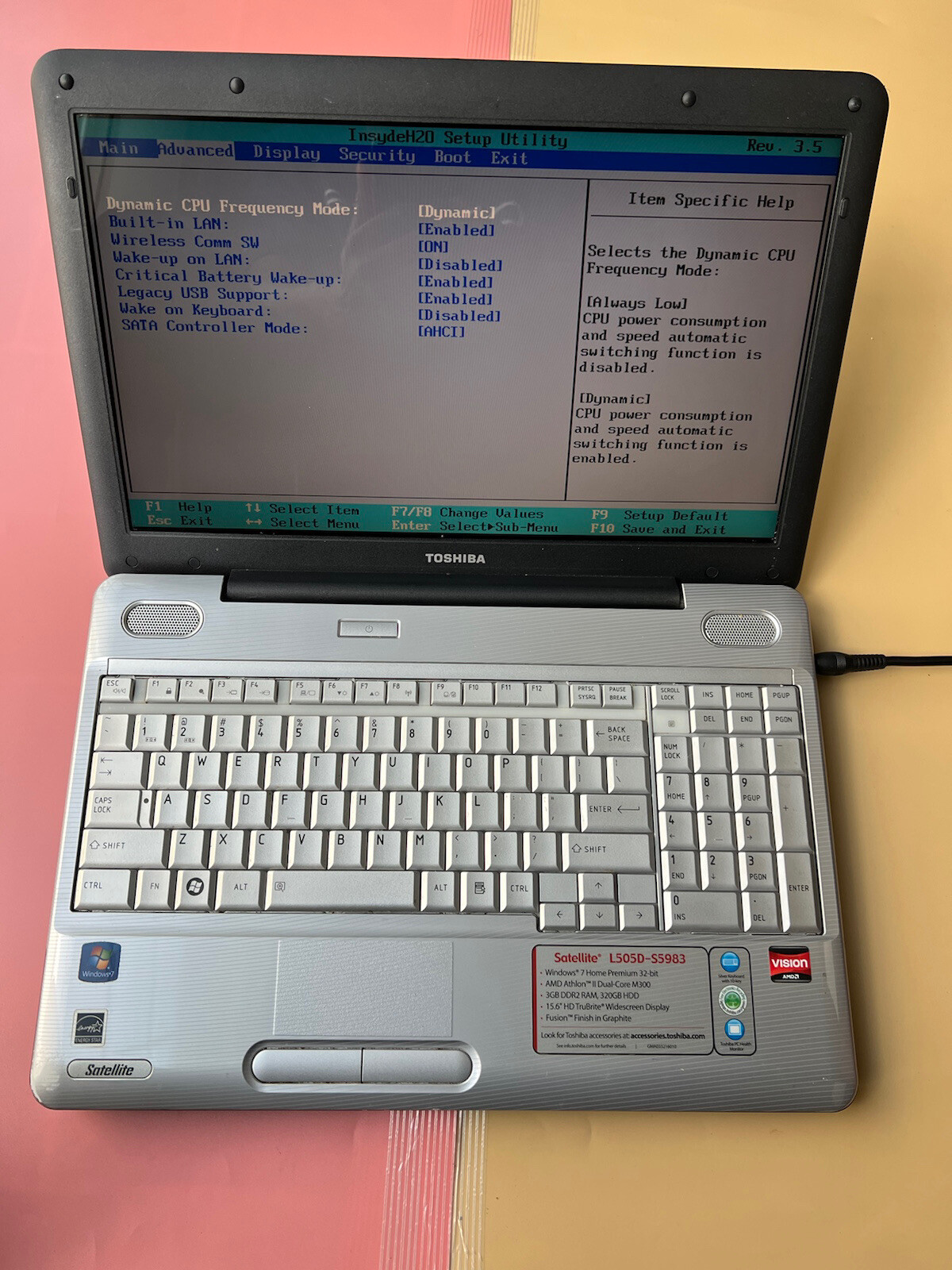 Toshiba Satellite L505D-S5983 AMD DUAL-CORE @ 2.0GHz 1GB RAM 0GB HDD PARTS
