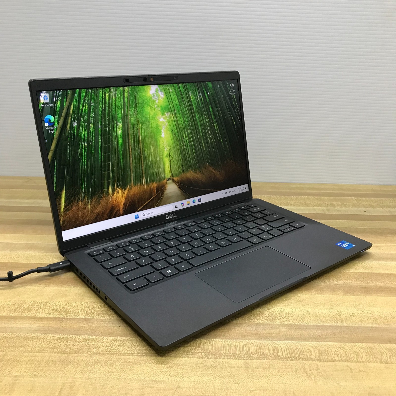 DELL Latitude 7420 FHD Laptop i5-1145G7 8GB RAM 512GB NVMe (Windows 11 Pro)