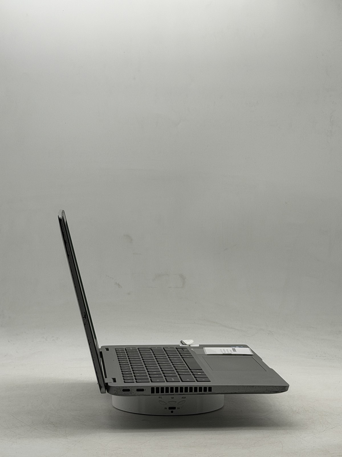 Dell Latitude (5420) 14in i5-1135G7 8GB 128GB |NO OS| *Read*