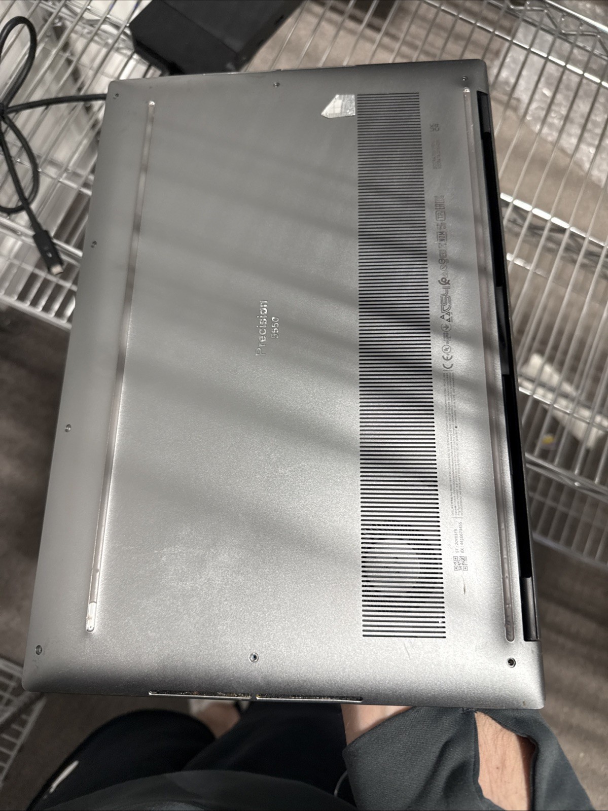 Dell Precision 5550 Laptop Intel i7-10850H@2.7GHz 8GB RAM unknown GPU