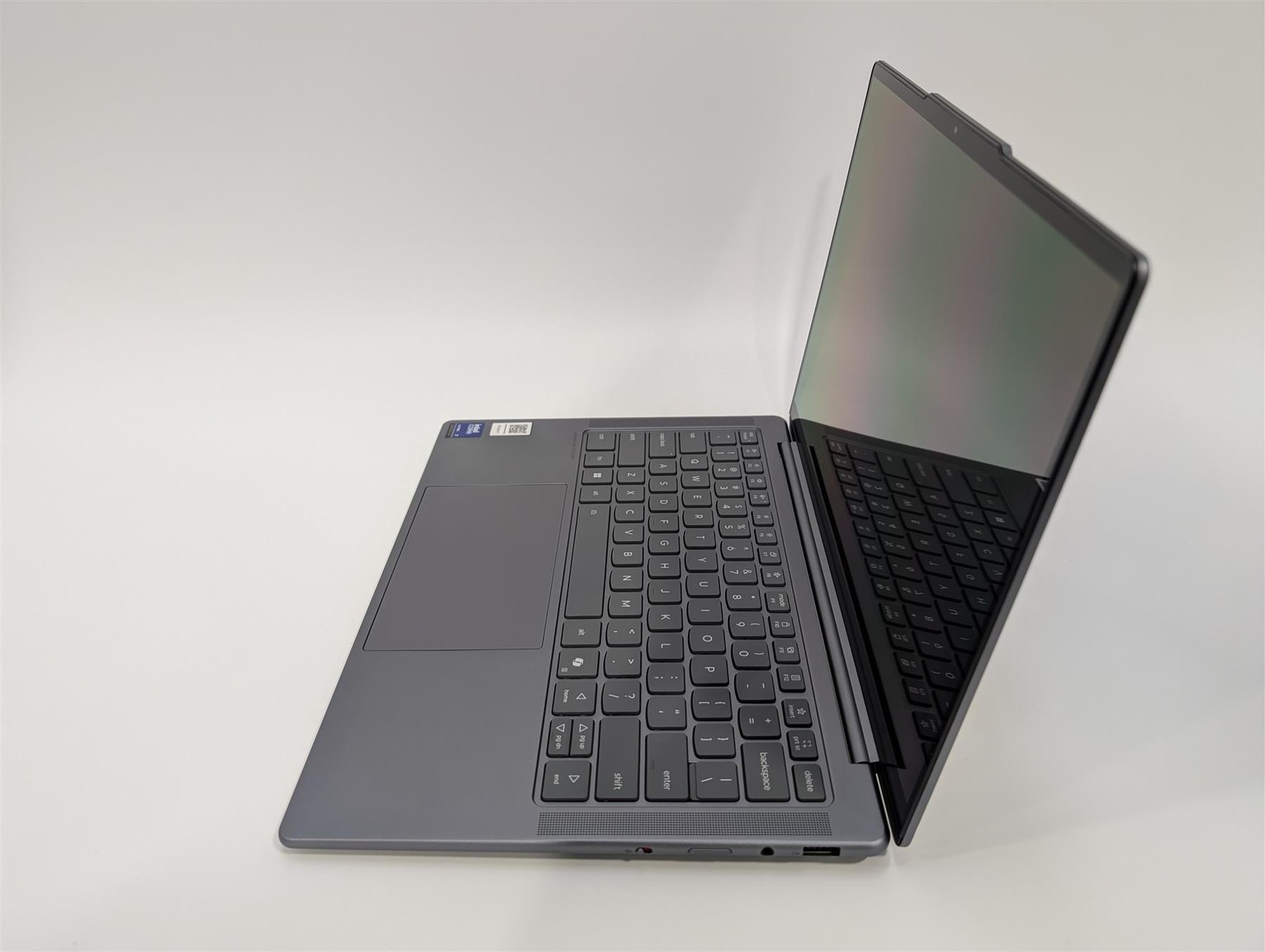 Lenovo Slim 7 14″ Core Ultra 7 258V 32GB 1TB SSD Arc Luna Grey Used-Very Good