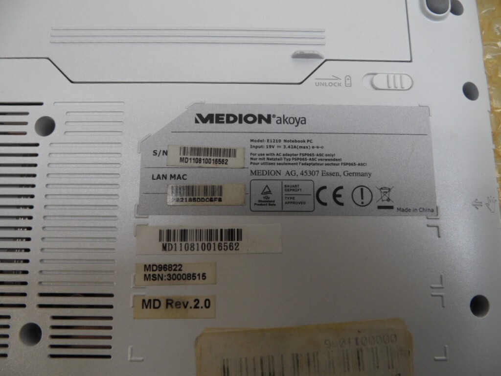 Medion MD96822 Laptop For Parts Posted Bios Wiped Hard Drive Missing Key