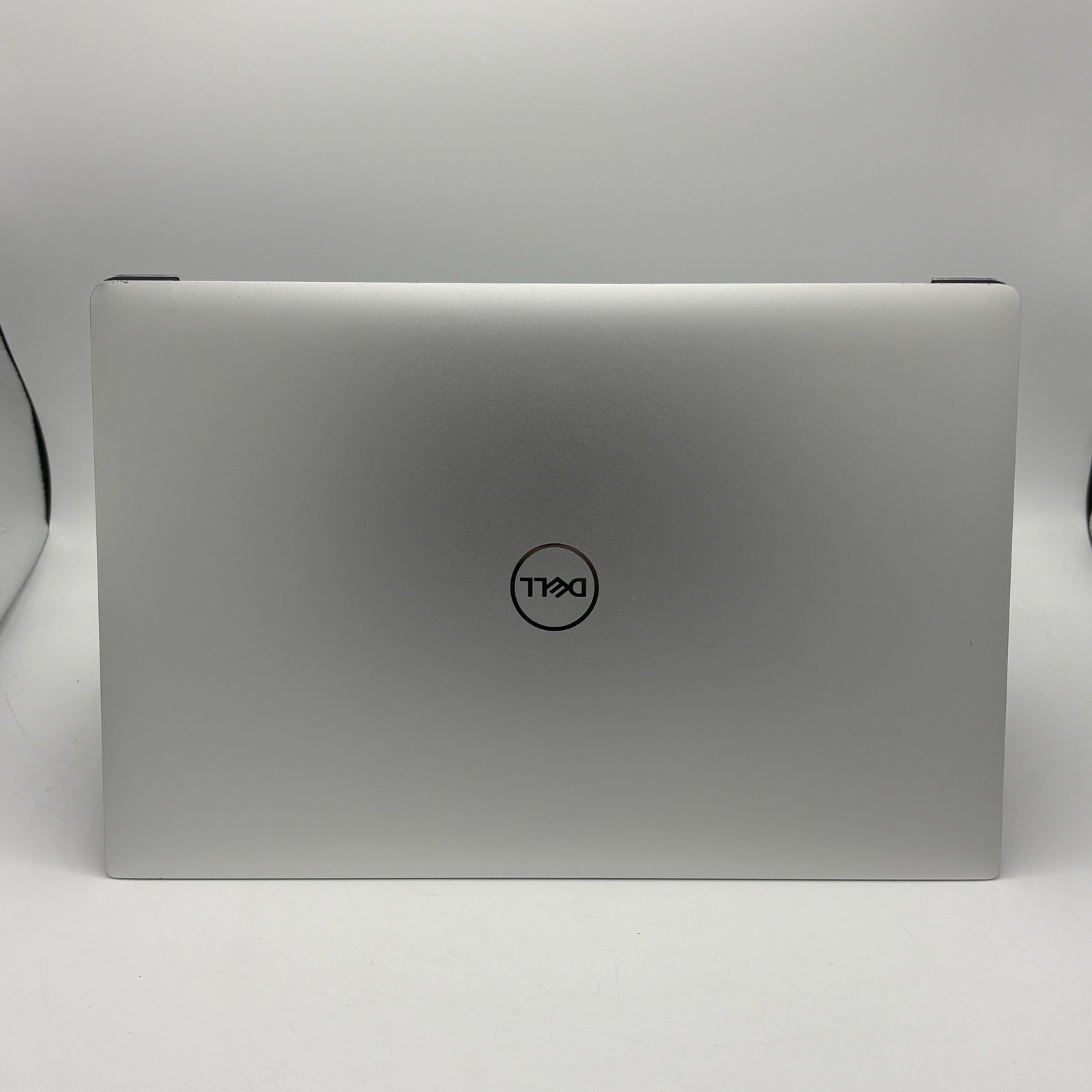 Dell XPS 7590, Gaming GTX 1650, i7-9750H, 16GB 512GB NVMe, Win 11 Pro