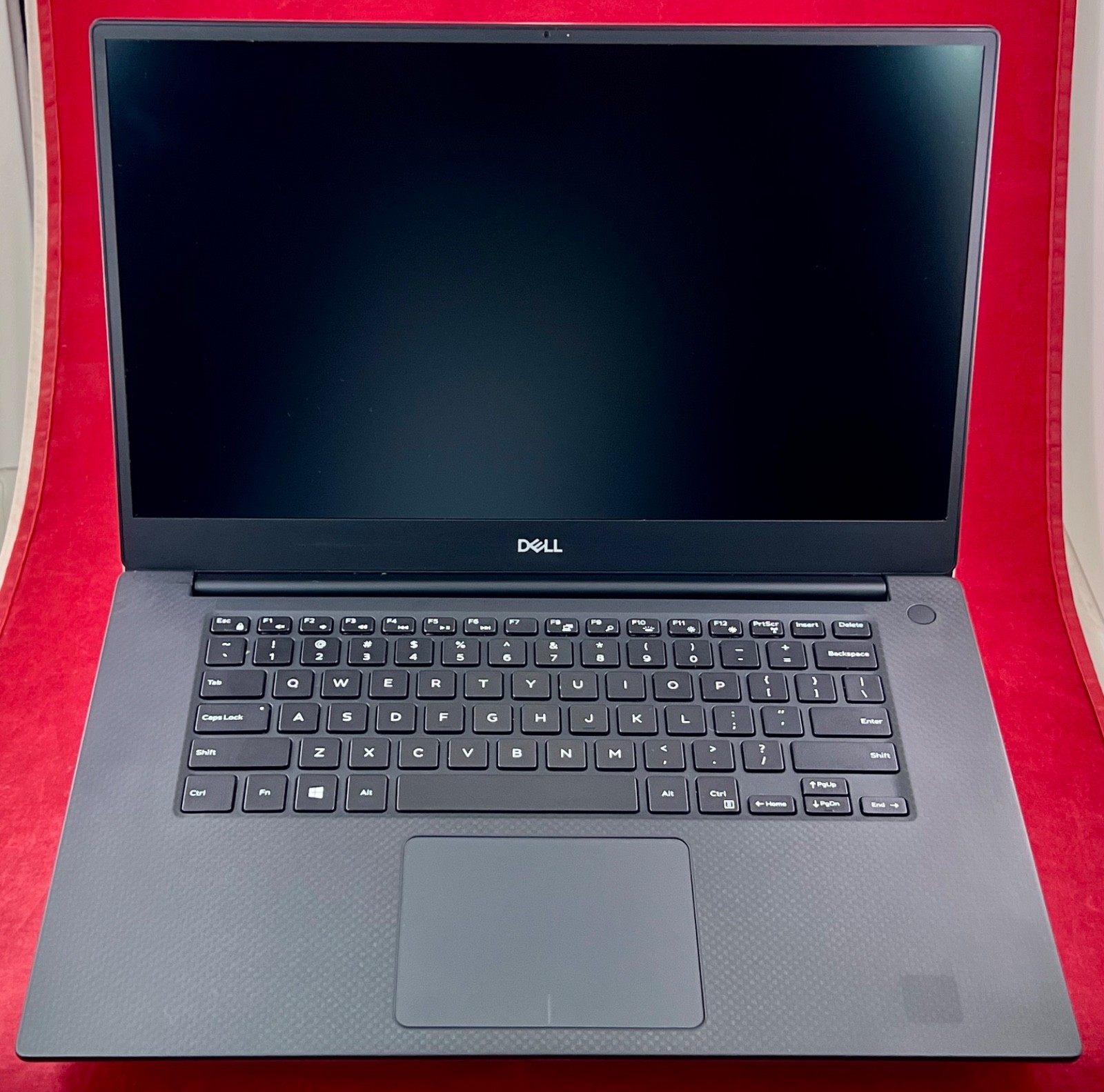 DELL XPS 15 7590 i5-9300H, 256GB SSD, 8GB, BRIGHT 15.6″ 500 NITS FHD IPS DISPLAY