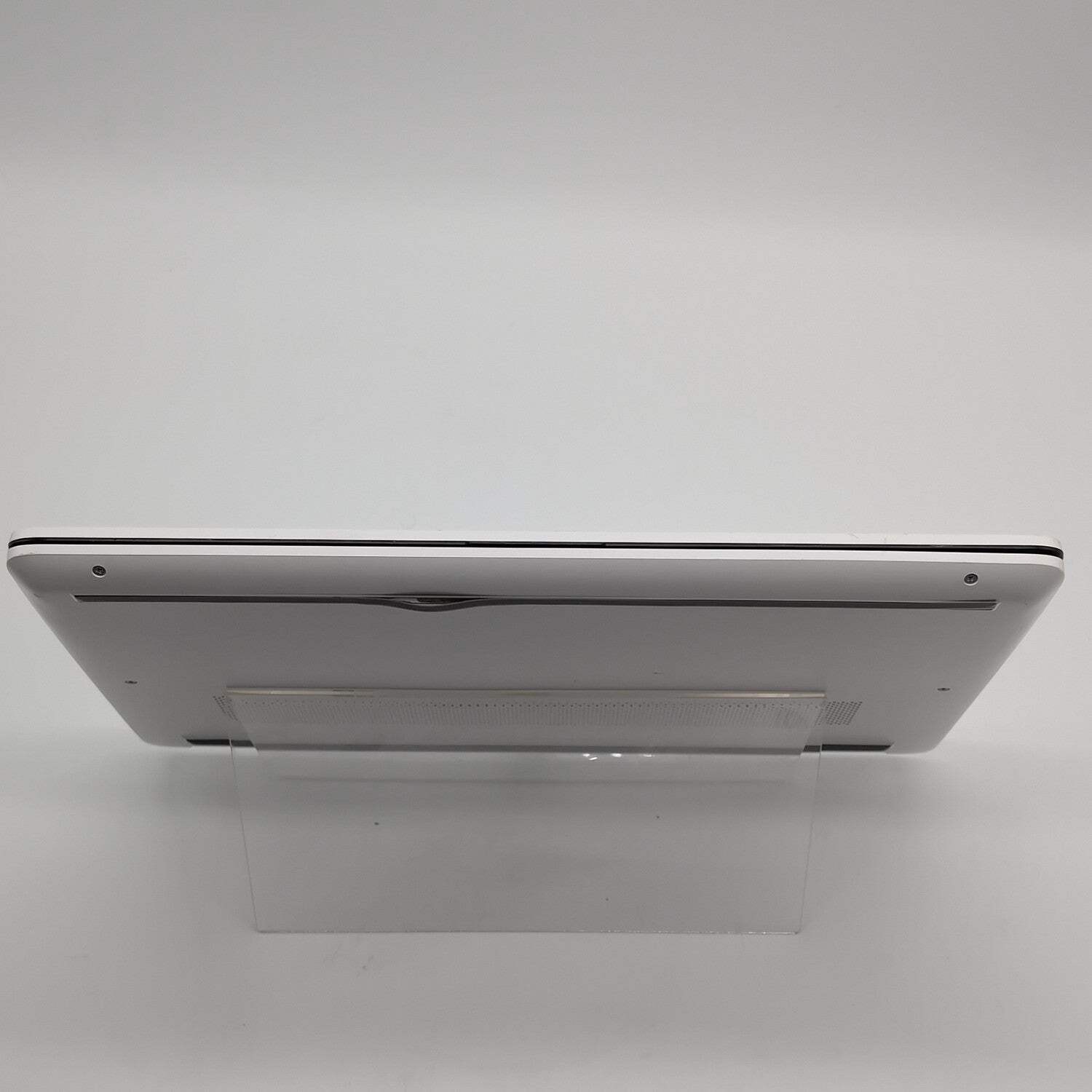 HP Laptop 14-DQ0052DX 14″ Celeron N4120 1.1GHz 4GB RAM 64GB SSD
