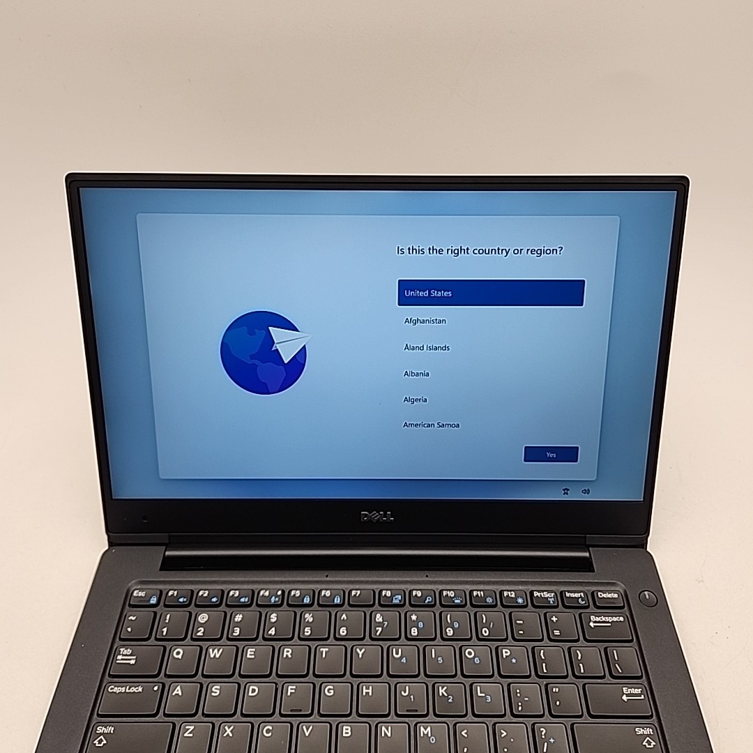 Dell Latitude 7370 Intel M7-6Y75 8GB 256GB SSD WIN11 Pro Laptop Battery Fair
