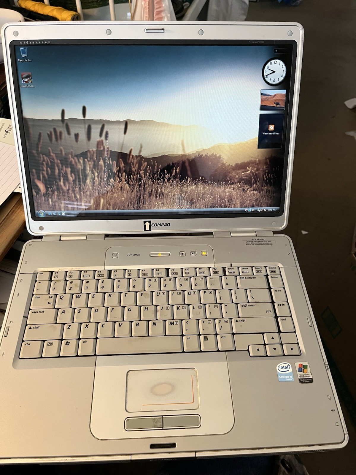 Compaq v5000