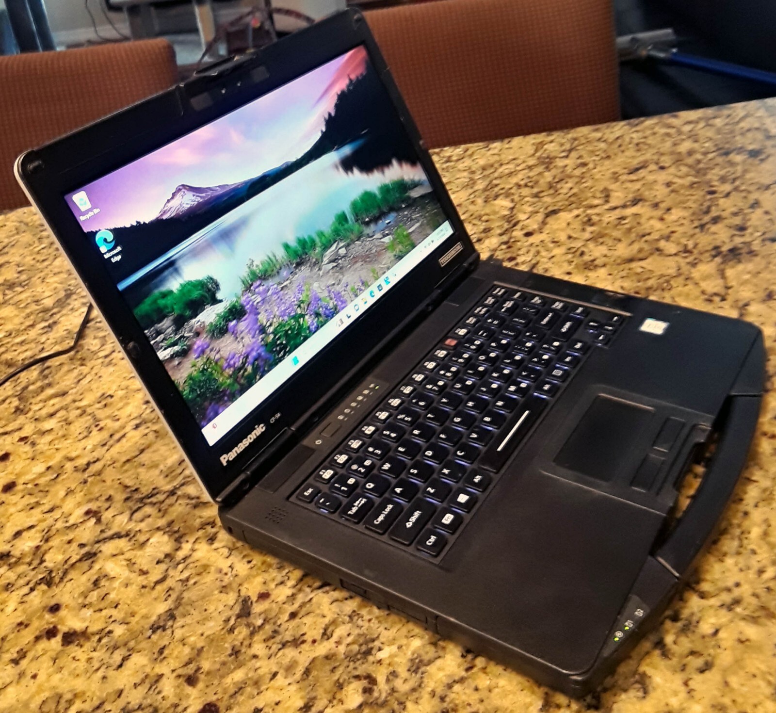 LIQUIDATION CLEAN Panasonic Toughbook CF-54 Core i5 GPS 16GB RAM 256 SSD Wind 10