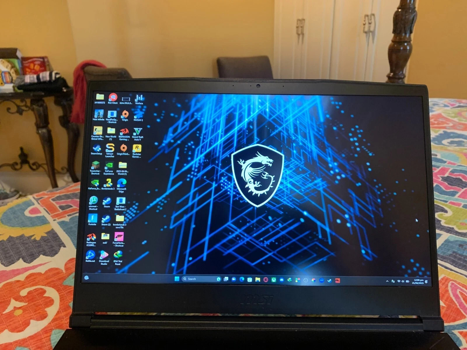 MSI GF63 -LA2 10SCXR-222 15.6” 256GB SSD Intel Core i5 10th Gen 4.50GHz, “AS IS”