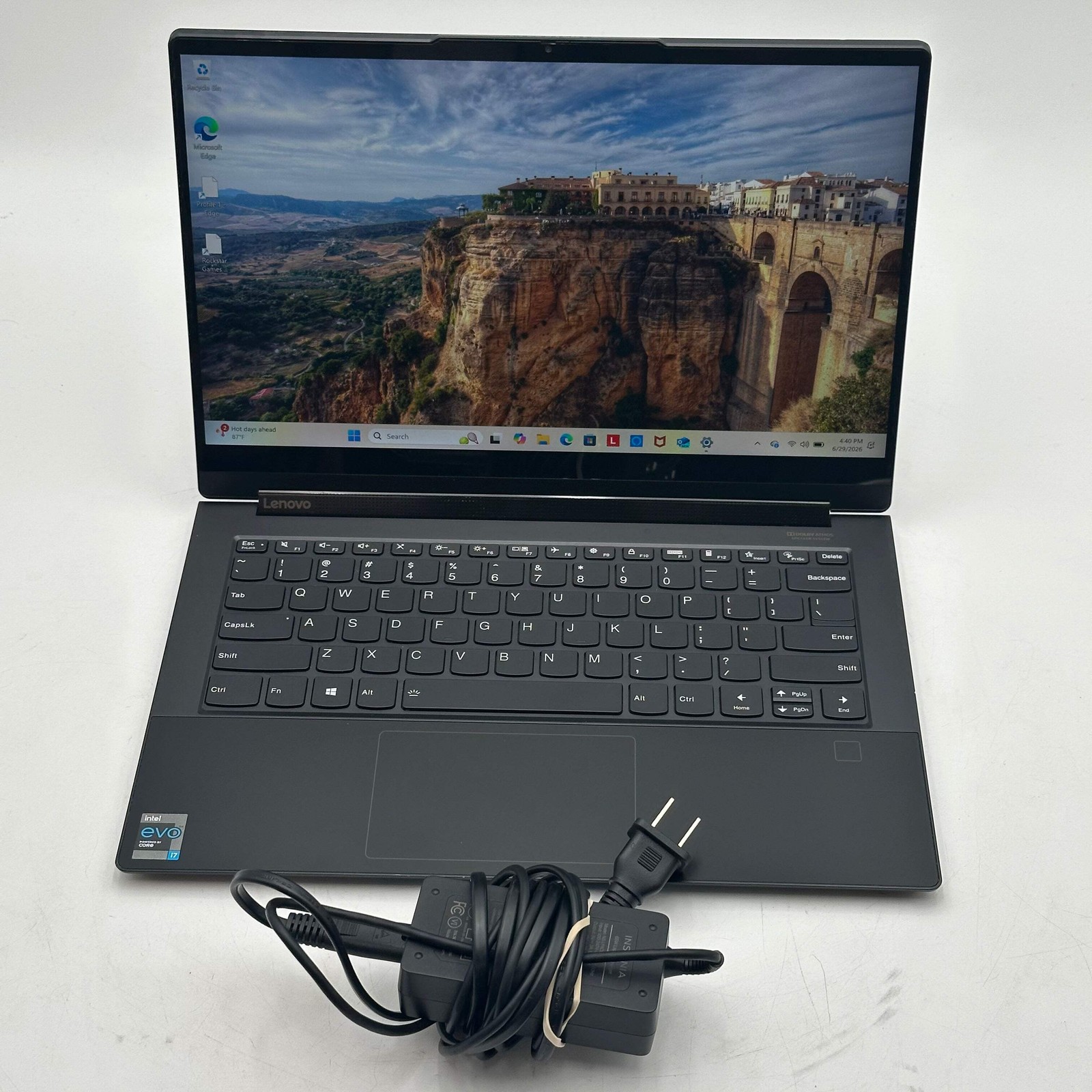Lenovo Yoga 9 14ITL5 14″ 4K UHD Touch 2-in-1 Laptop i7-1195G7 16GB 512GB Win 11