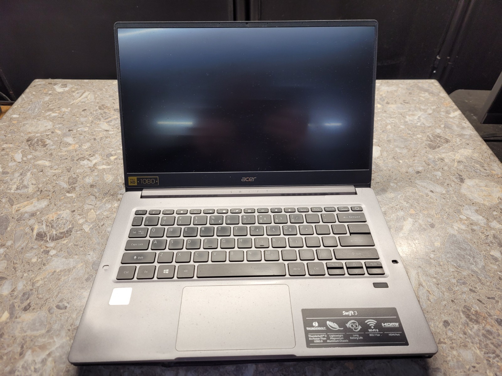 Acer Swift 3 SF314-57 14″ Laptop Intel i5 10th, 8GB RAM WONT BOOT AS IS DAMAGED